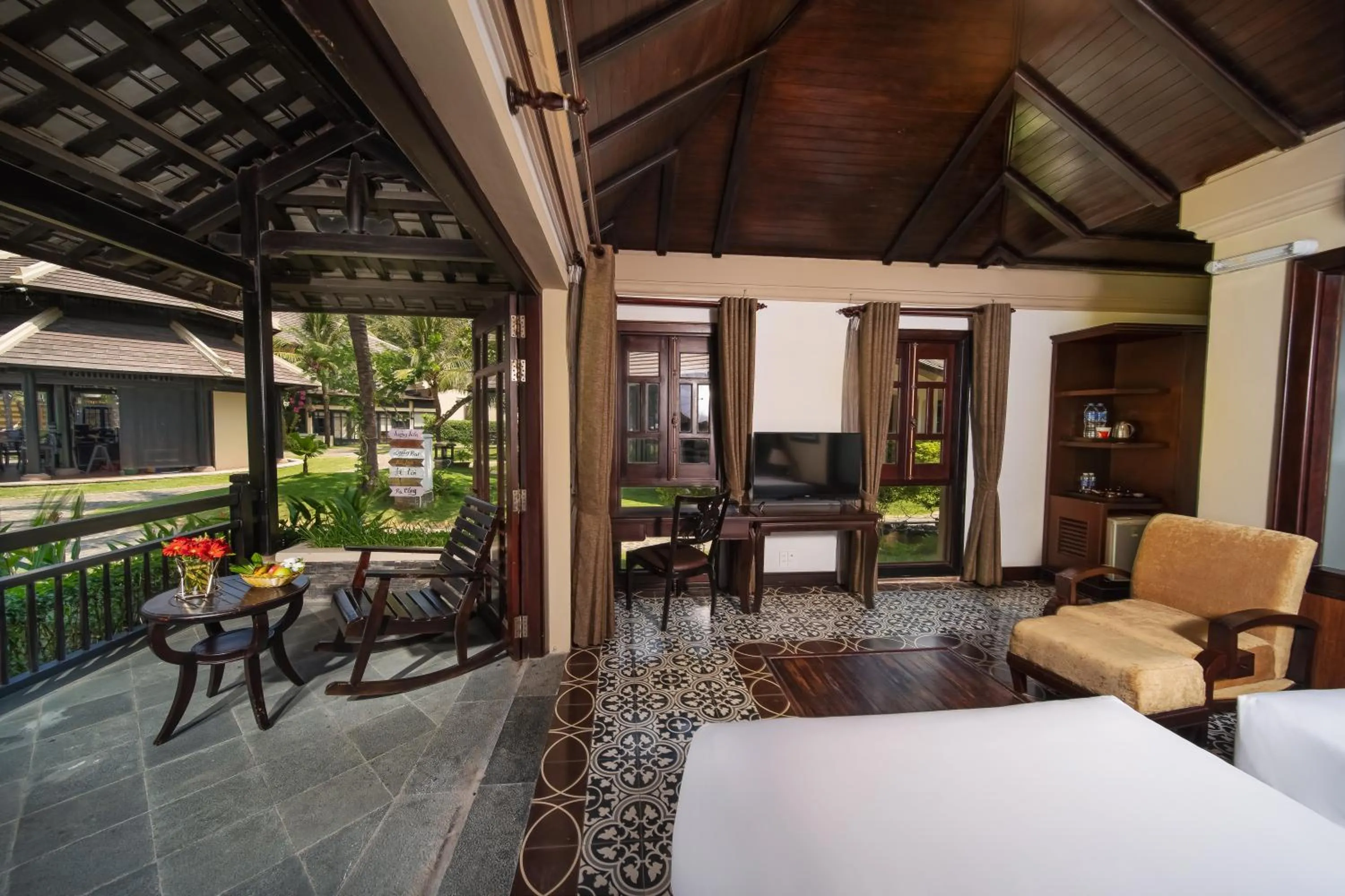 Bungalow with Garden View in Anja Beach Resort & Spa