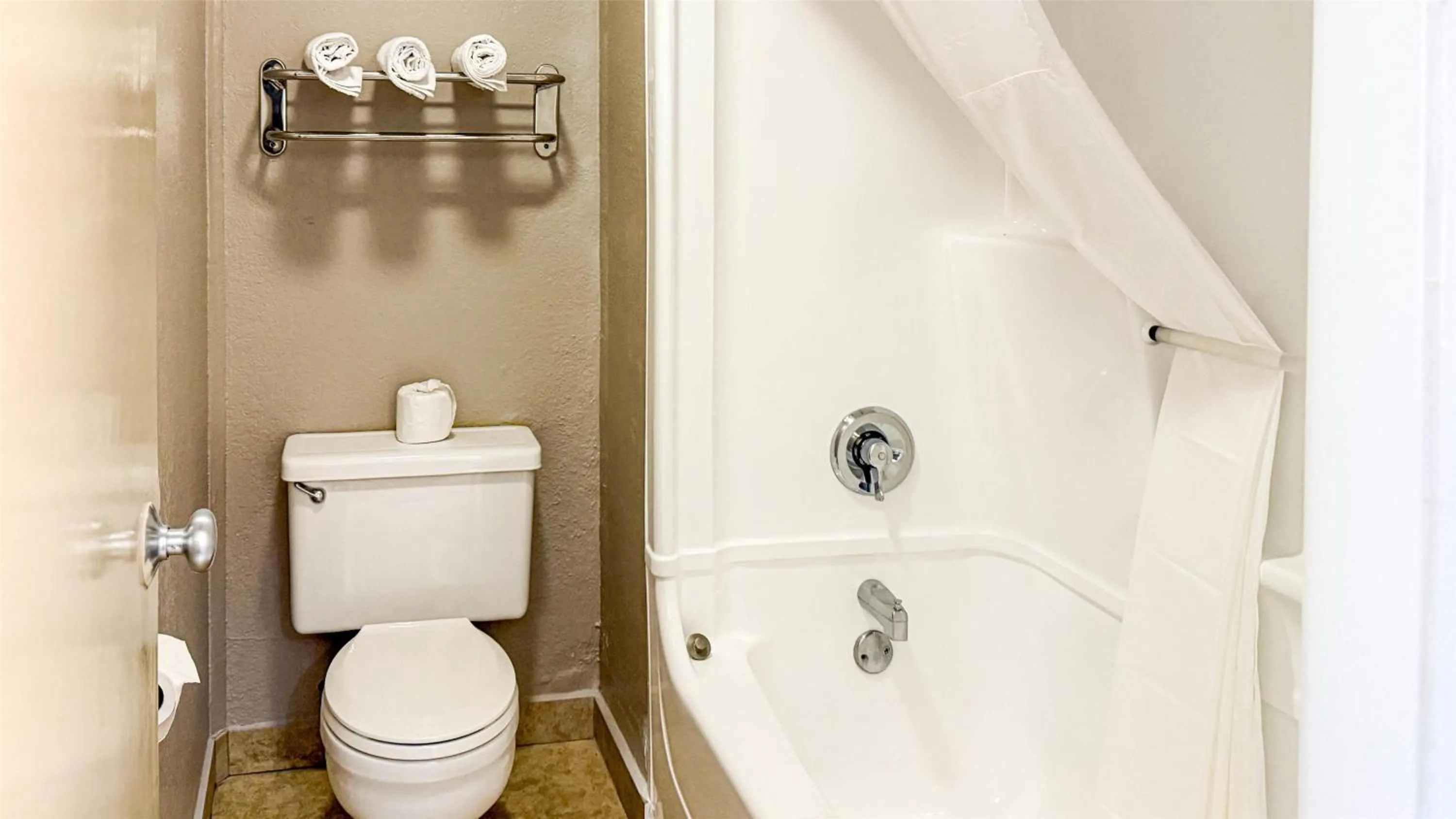 Double Room - single occupancy - Disability Access in Studio 6-Grand Prairie, TX