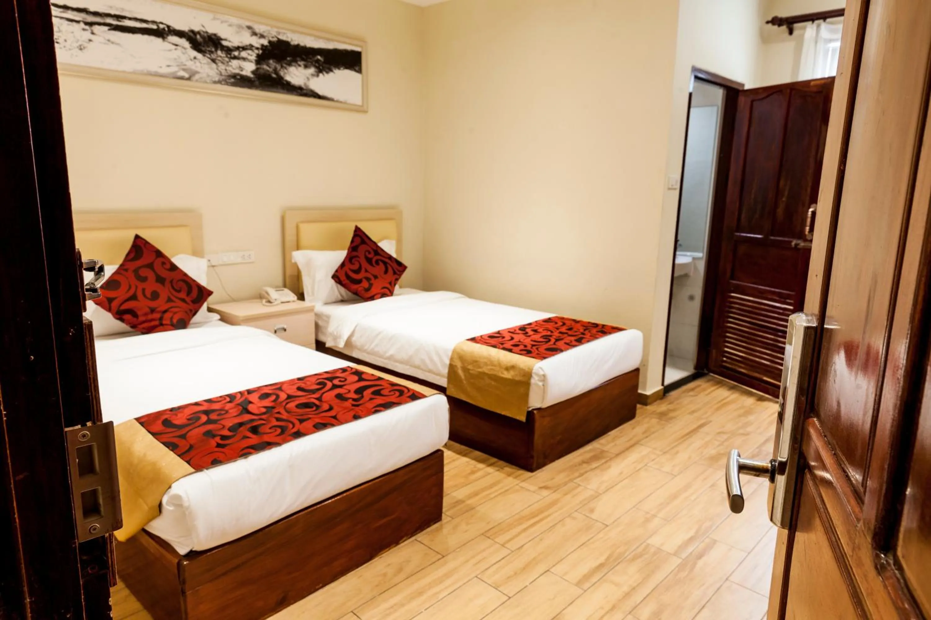 Standard Twin Room in Central Boutique Hotel