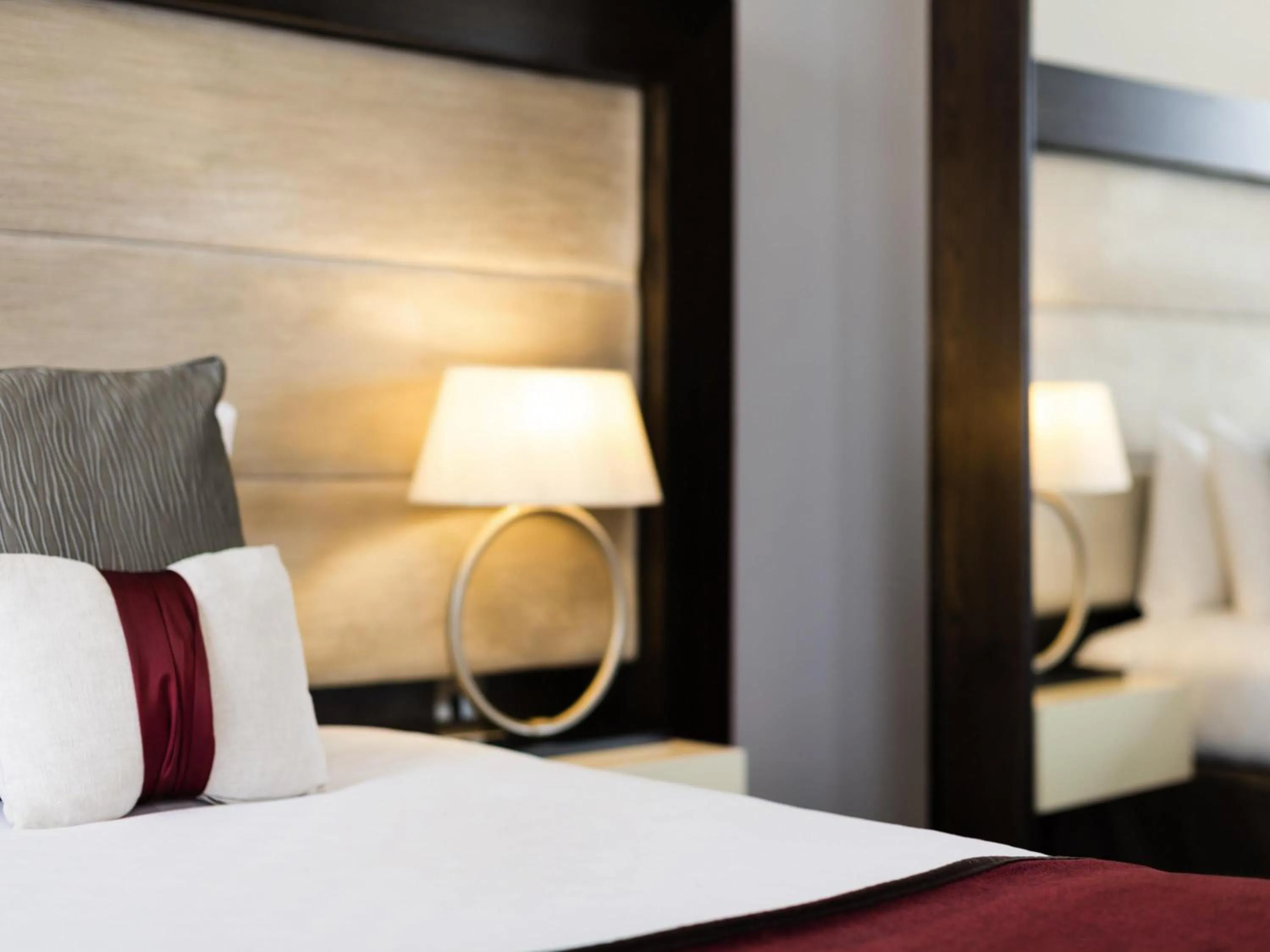 Standard Twin Room in Mercure Aberdeen Caledonian Hotel