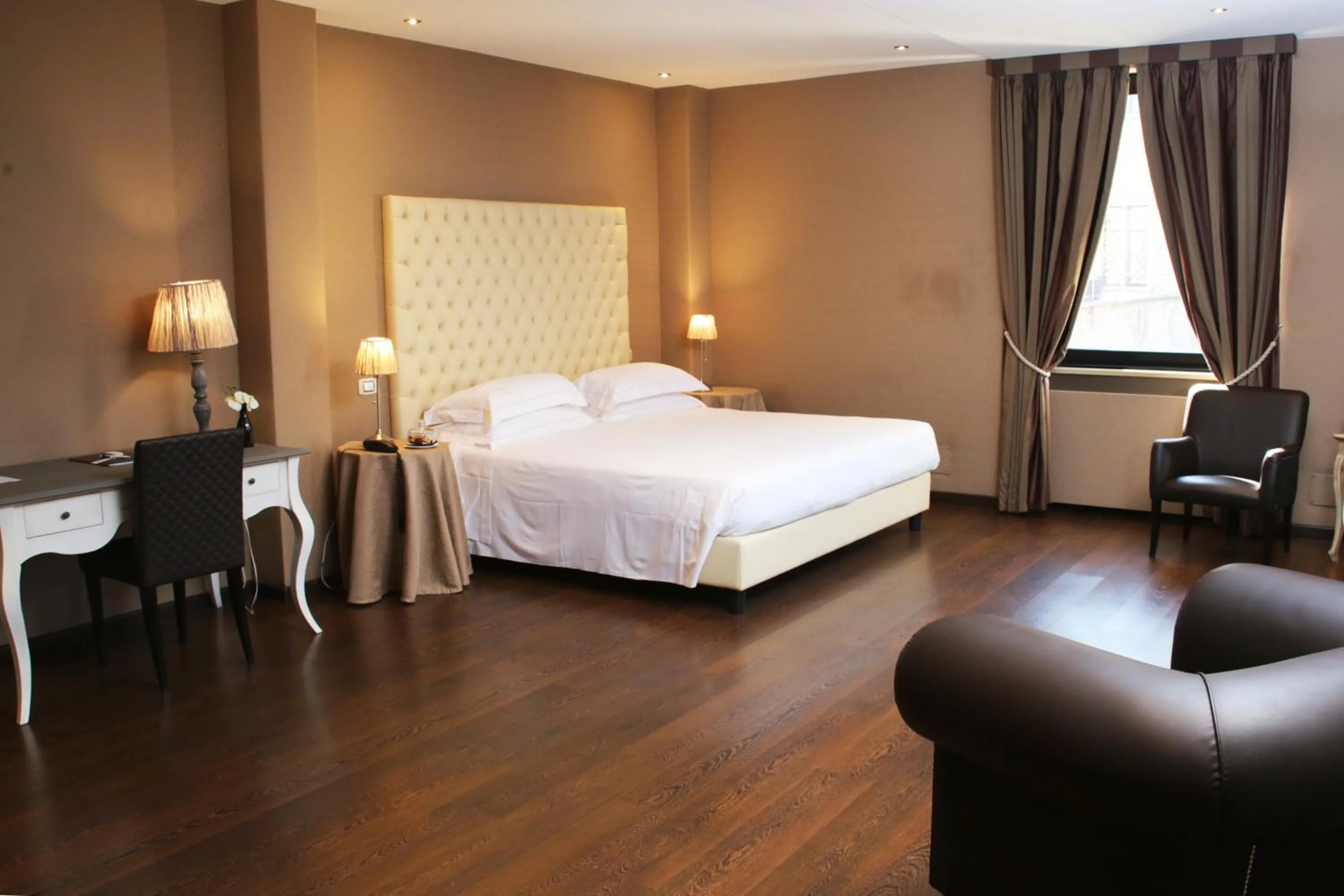 Deluxe Junior Suite in TH Roma - Carpegna Palace