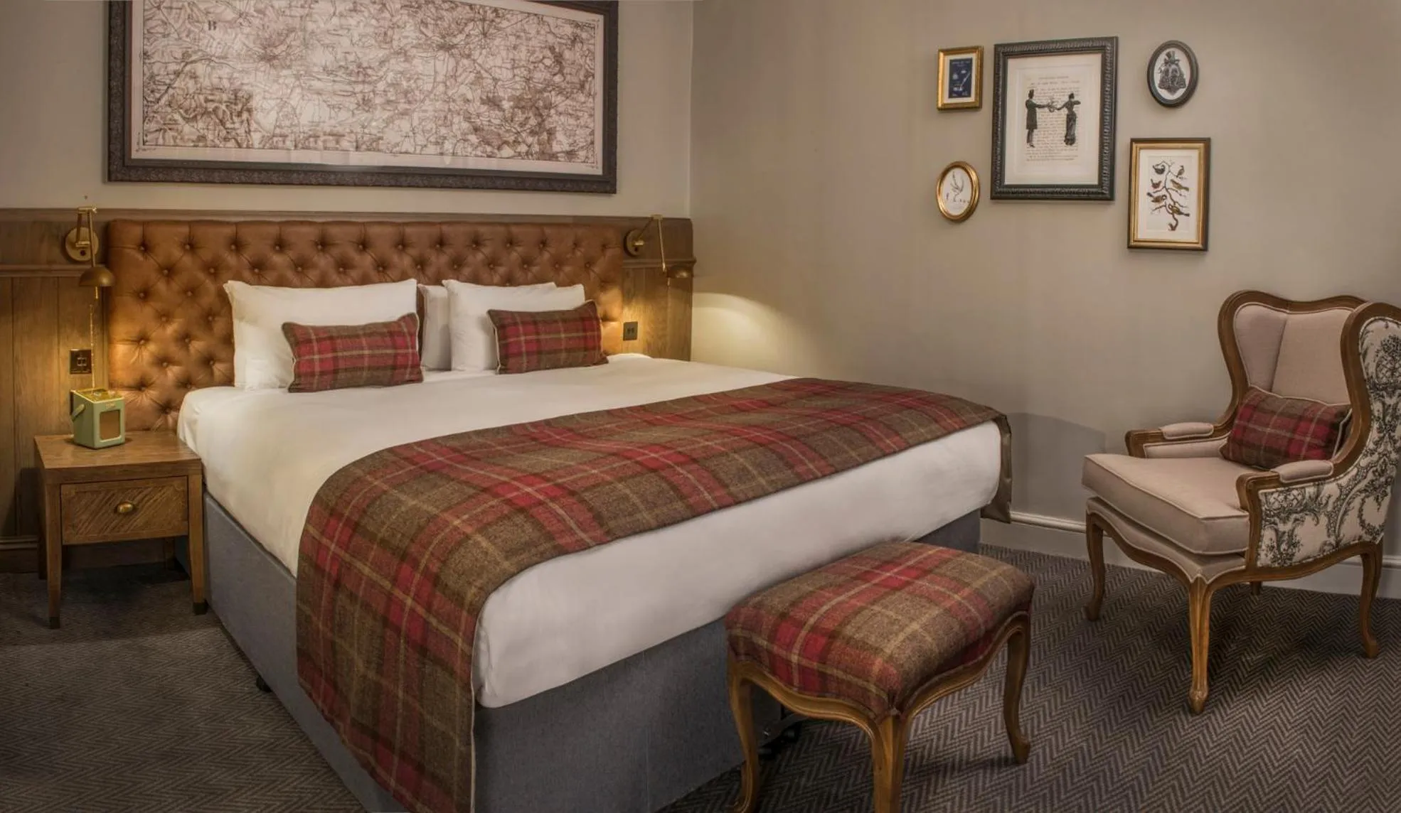 Deluxe Double Room in De Vere Wokefield Estate