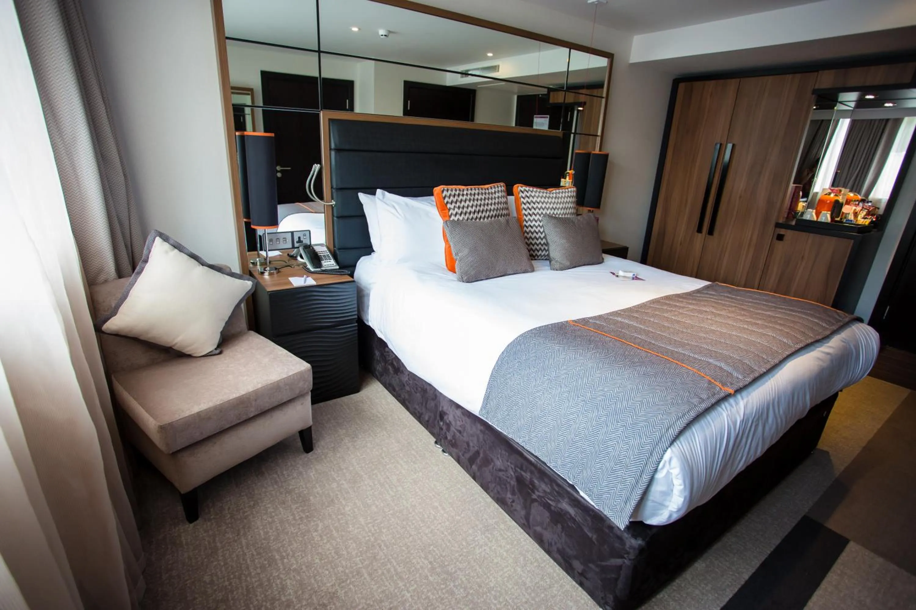 Standard Room in Crowne Plaza Gerrards Cross by IHG