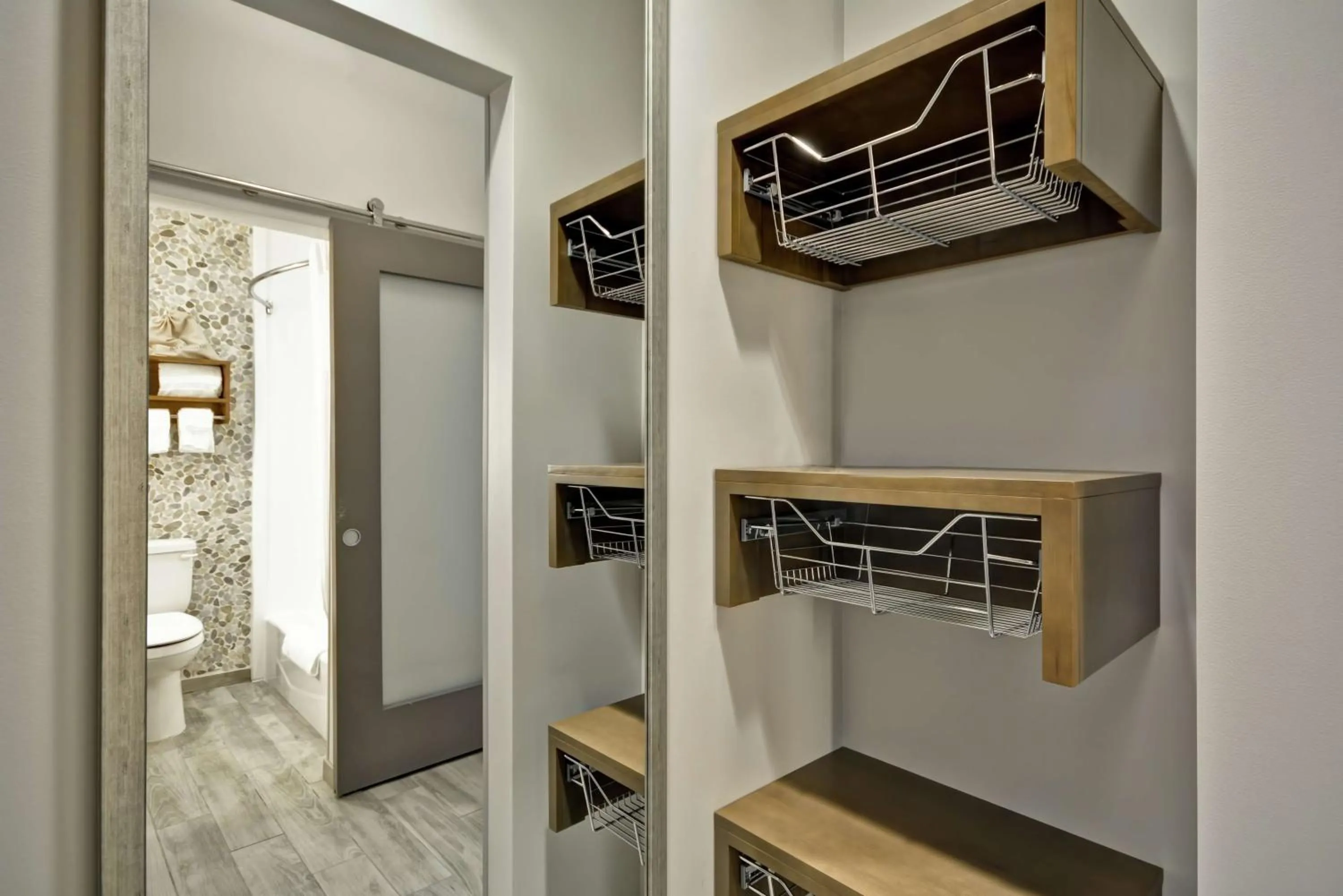 Premium King Room in Hilton Garden Inn By Hilton Phoenix/Tempe Asu Area, Az