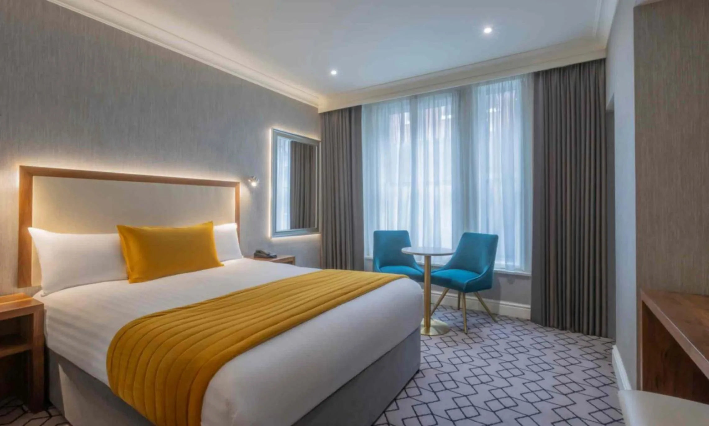 Double Room in Albany House