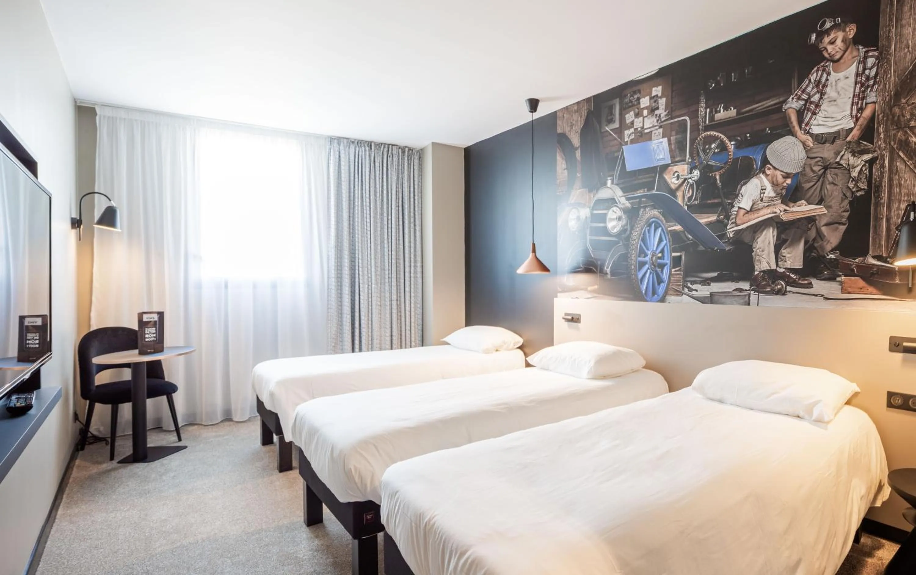 Standard Twin Room in ibis Le Mans Centre Gare Nord