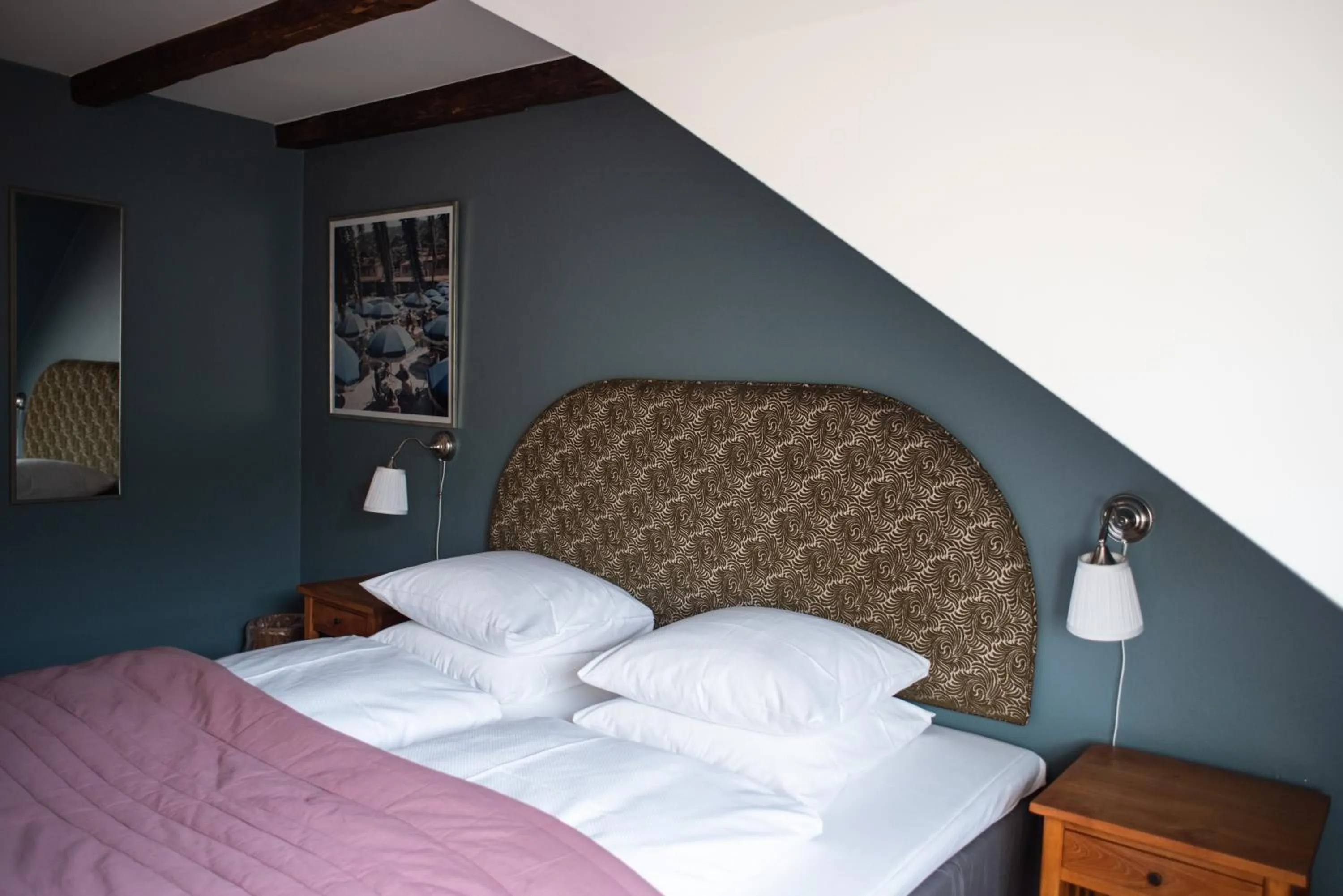 Medium Plus in SOFS boutique hotel