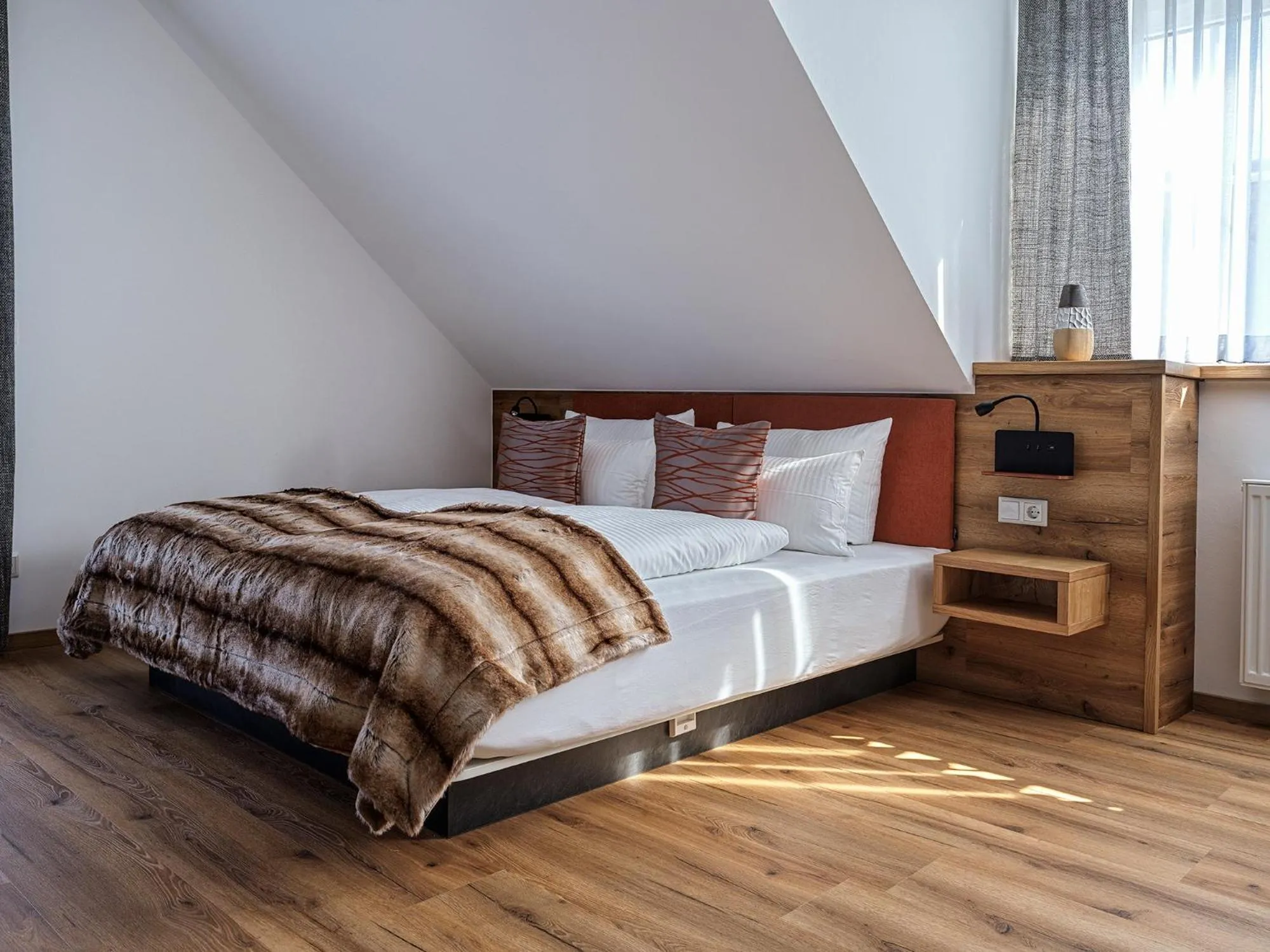 Studio with Lake View - single occupancy in Lakeside Resort Michaela