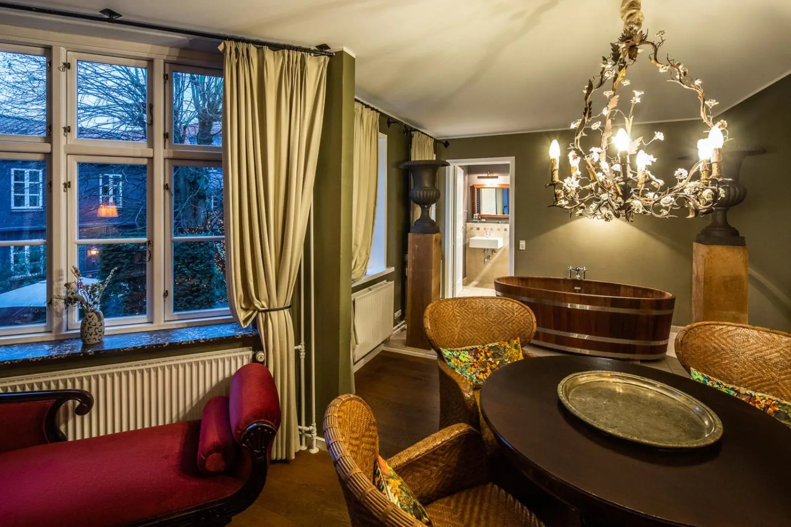 Suite - single occupancy in Villa Provence