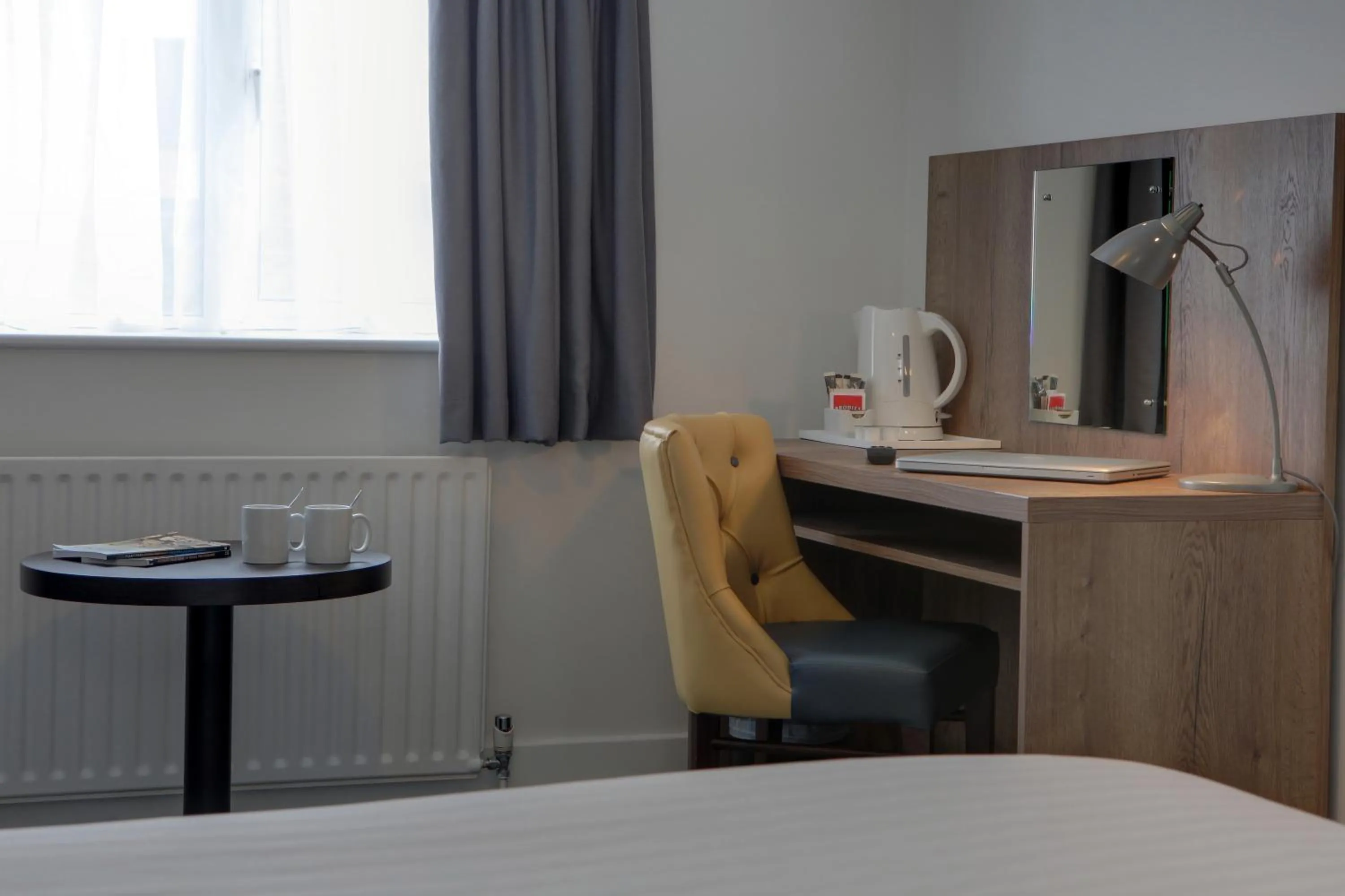 King Room in Best Western White House Hotel