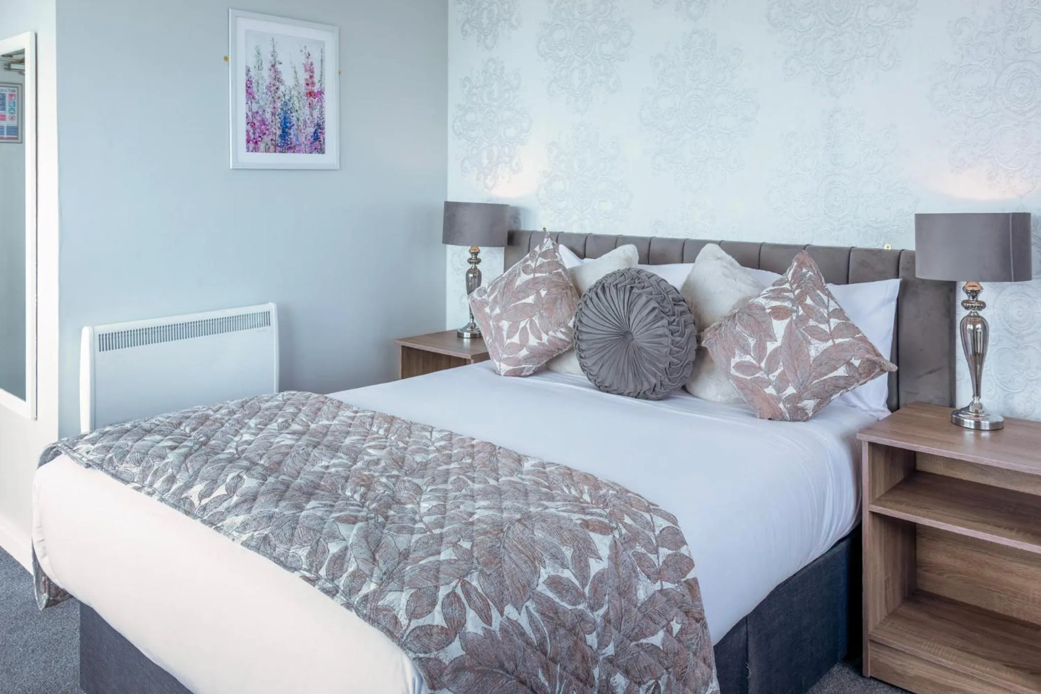 Premier Double Room in The Grand Burstin Hotel