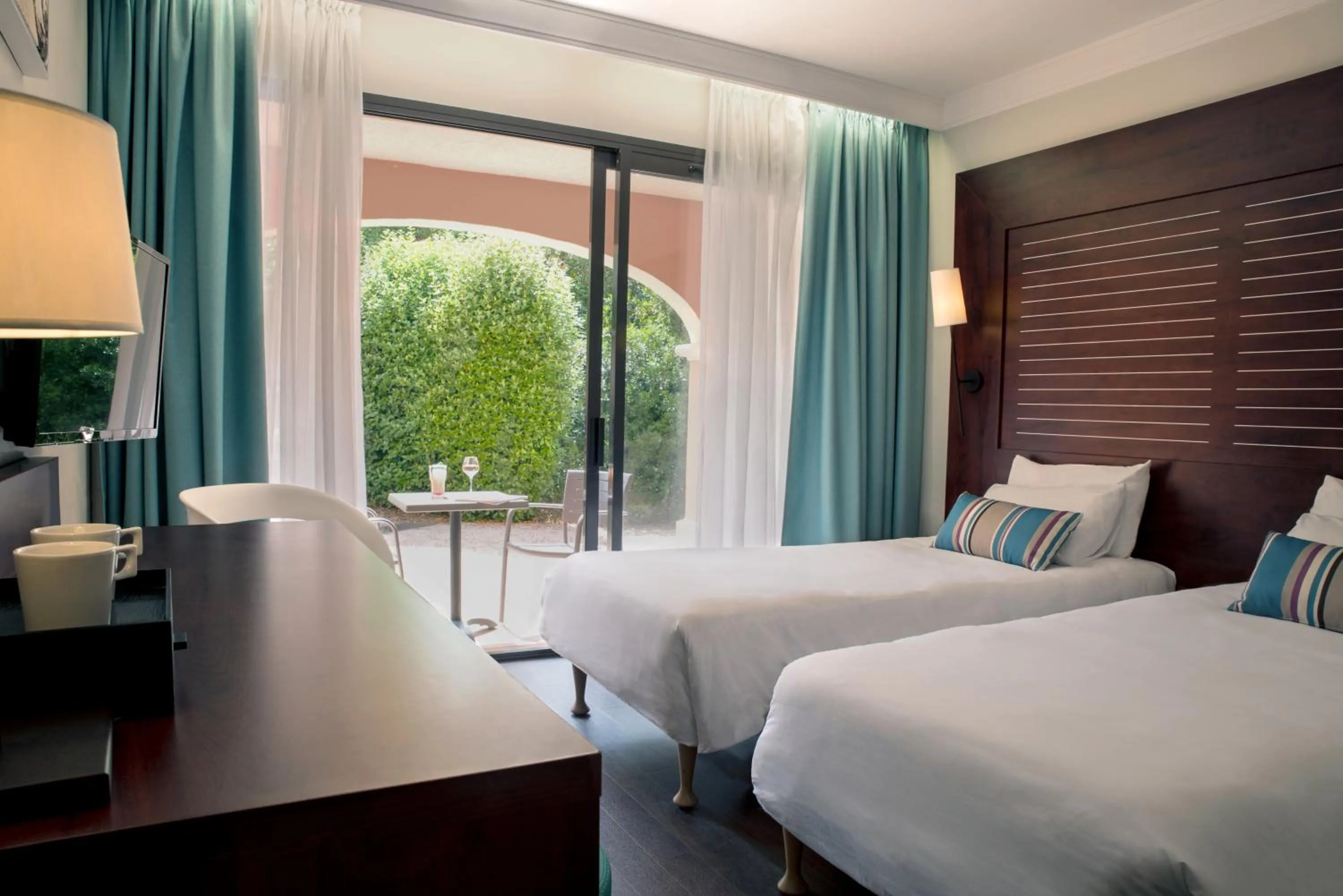 Hill side club in Hôtel Les Jardins De Sainte-Maxime