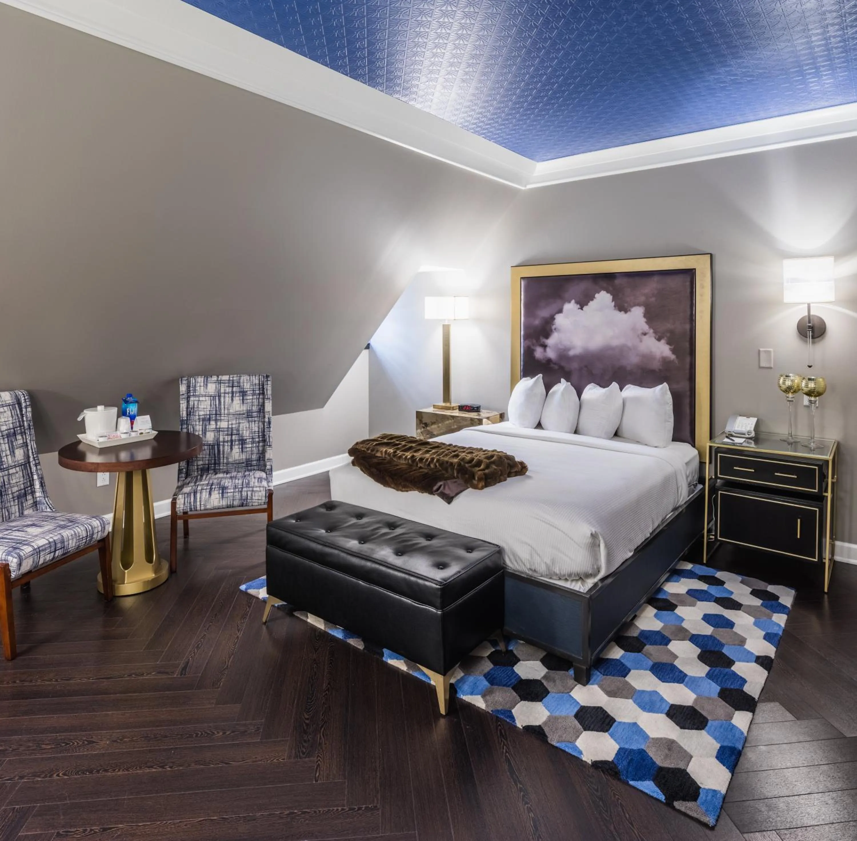 Deluxe Queen Room in The Goodwin