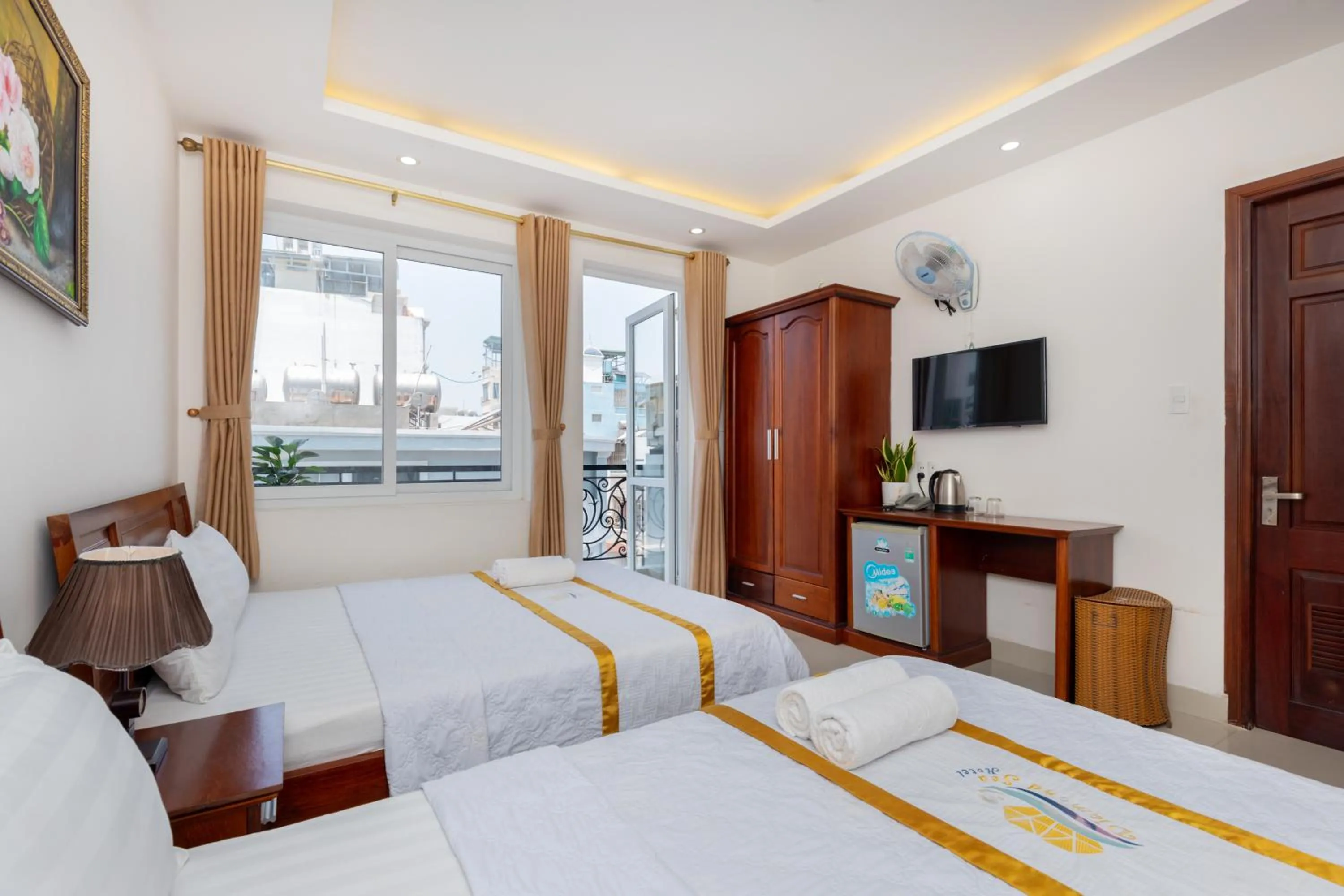 Standard Quadruple Room in Diamond Sea Hotel