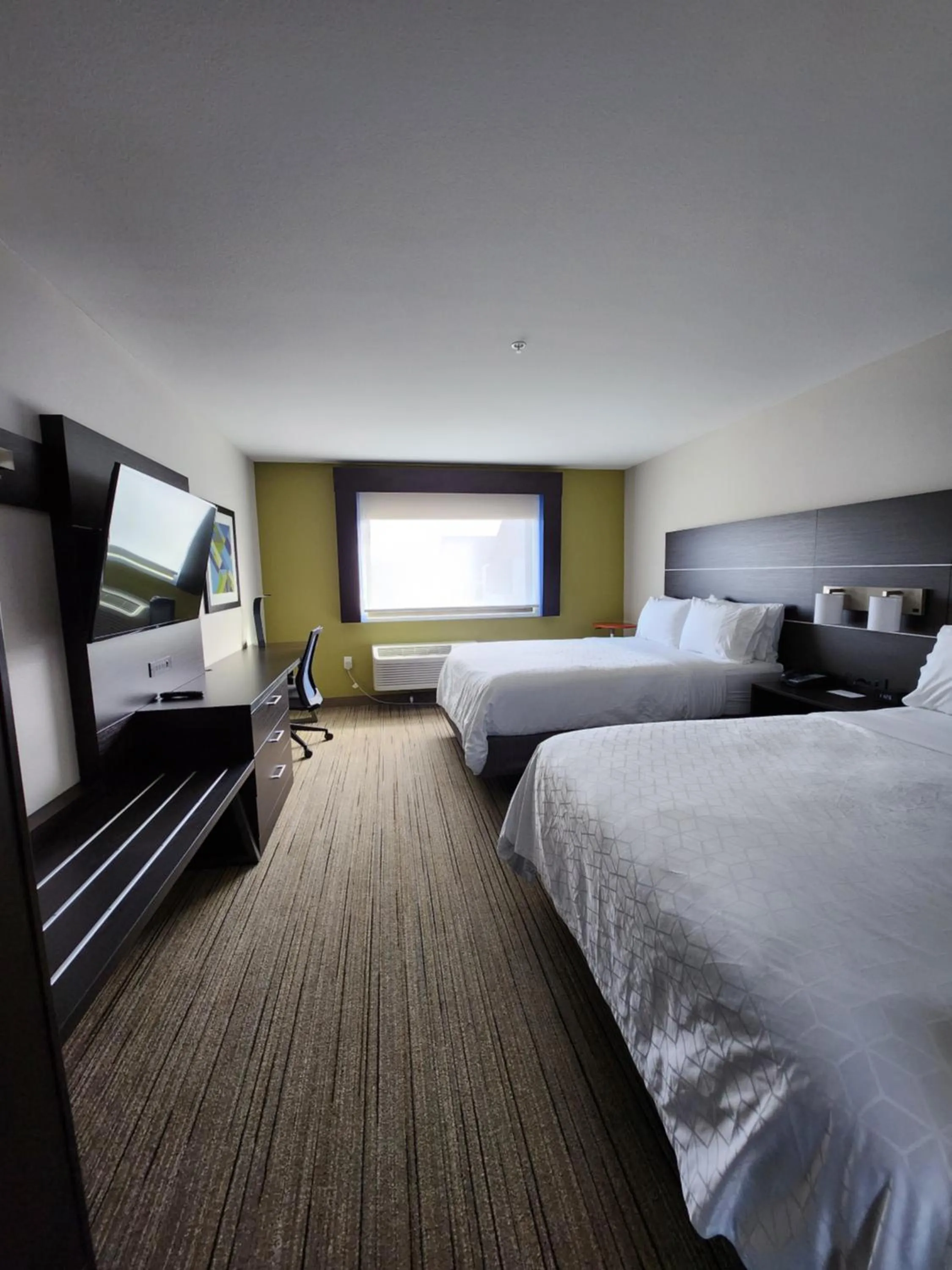 Room with Two Beds - Hearing Accessible - Non-Smoking in Holiday Inn Express & Suites - Camas by IHG