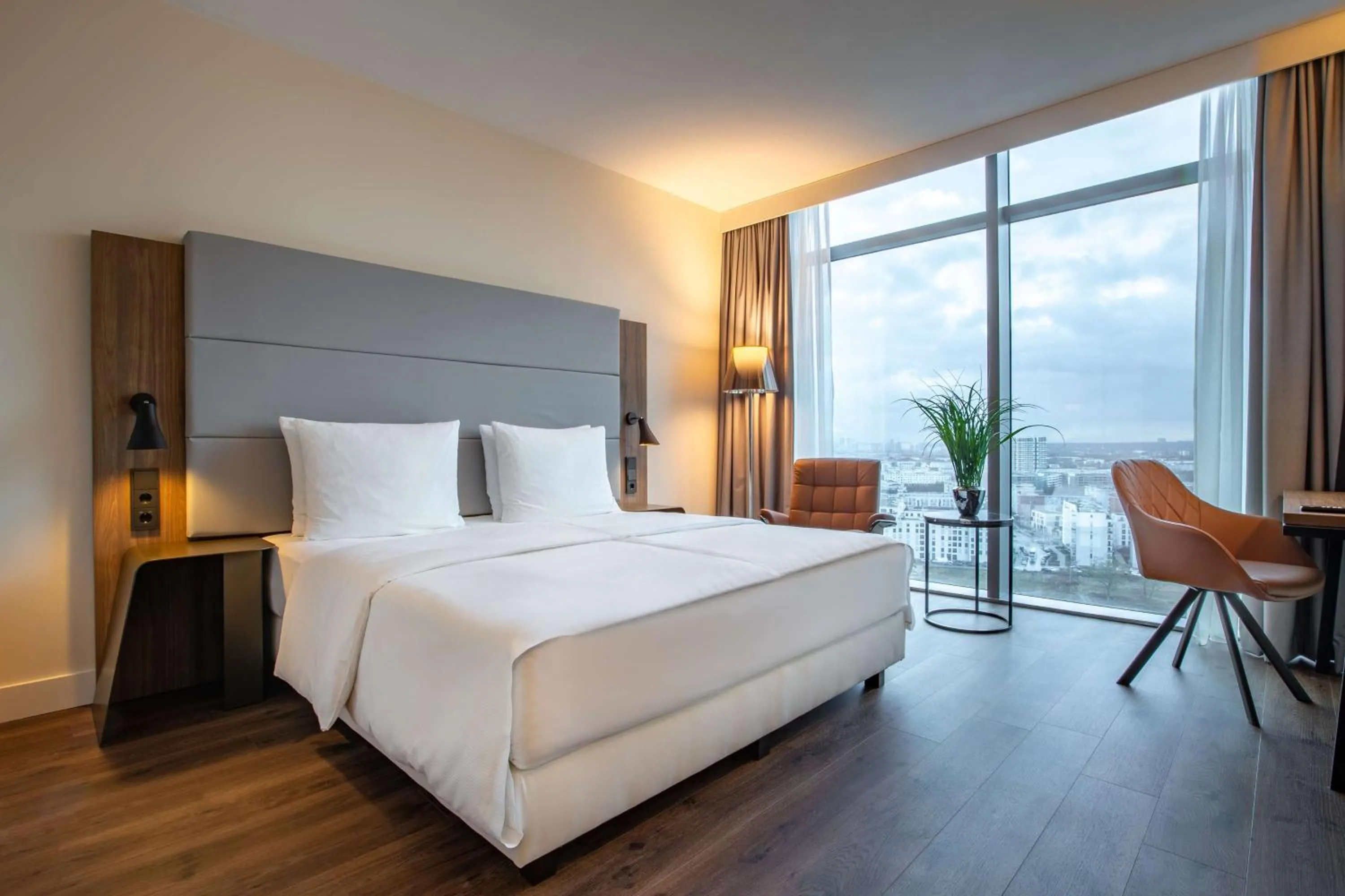 Superior Room with View in Radisson Blu Hotel Frankfurt