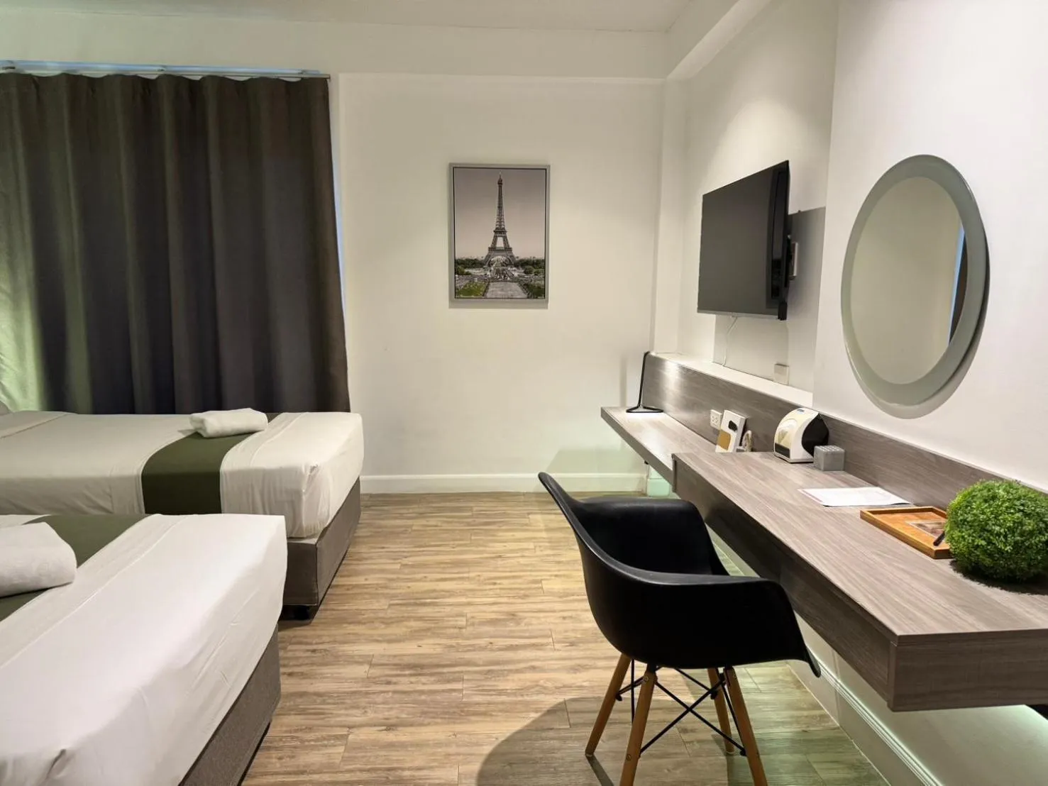 Superior Twin Room in Mittapan Hotel