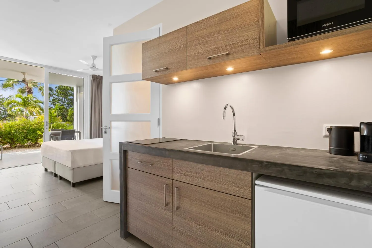 King Room with Roll-In Shower - Mobility Access in Delfins Beach Resort Bonaire, Tapestry Collection by Hilton