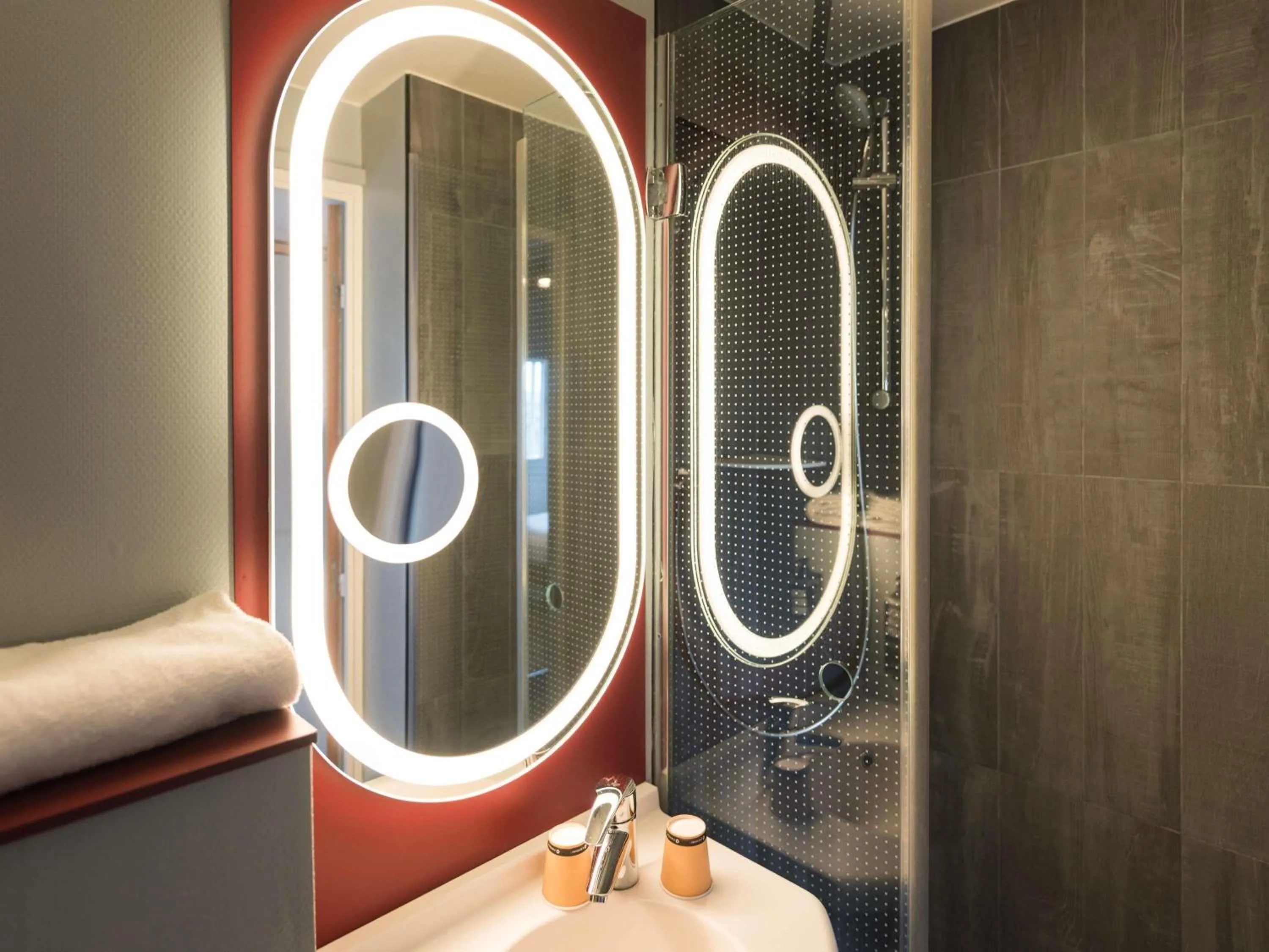 Standard Room with 1 Double Bed and 1 Sofa Bed  in ibis Paris Italie Tolbiac