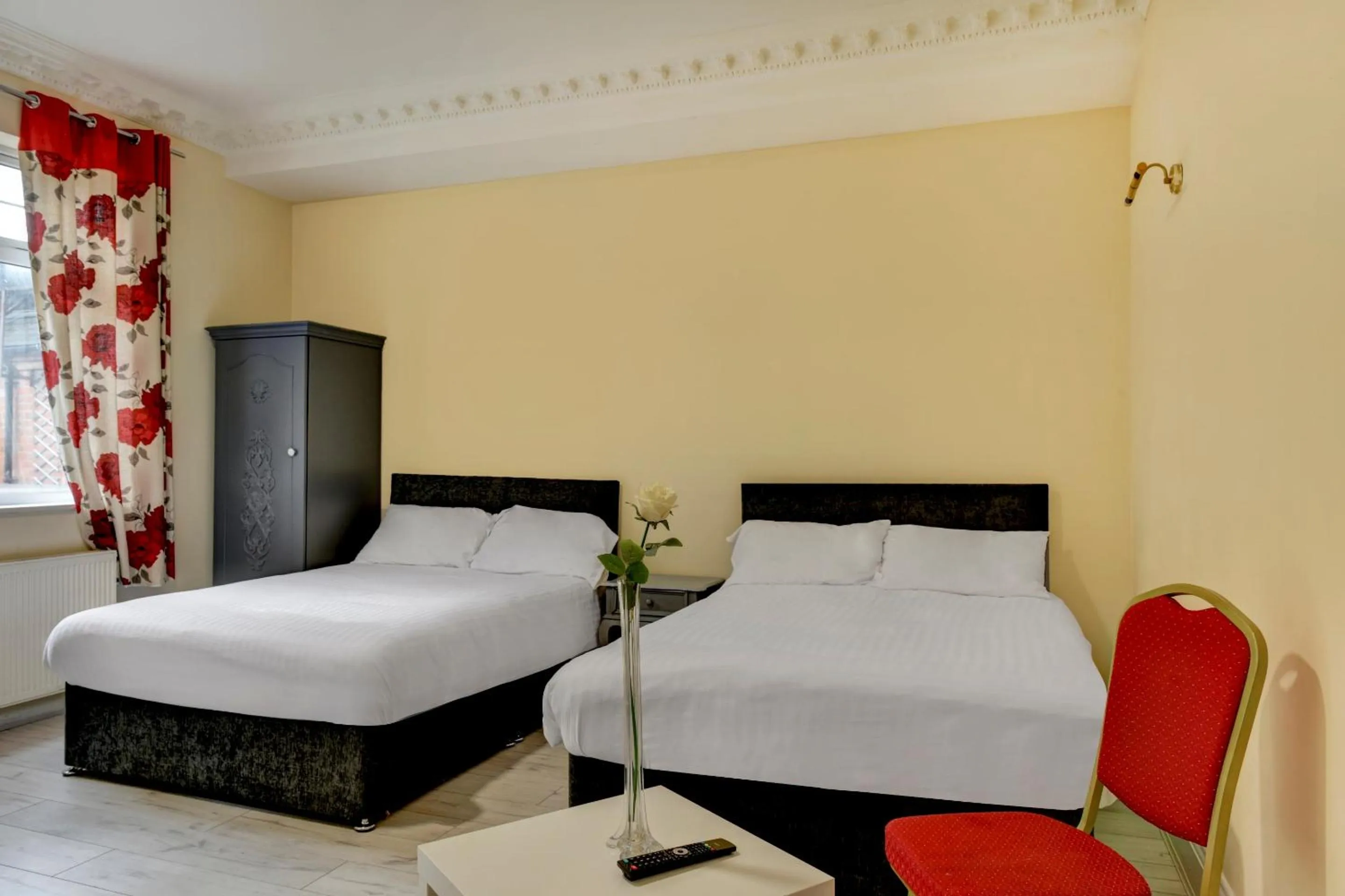 Family Double Room in Empire Hotel