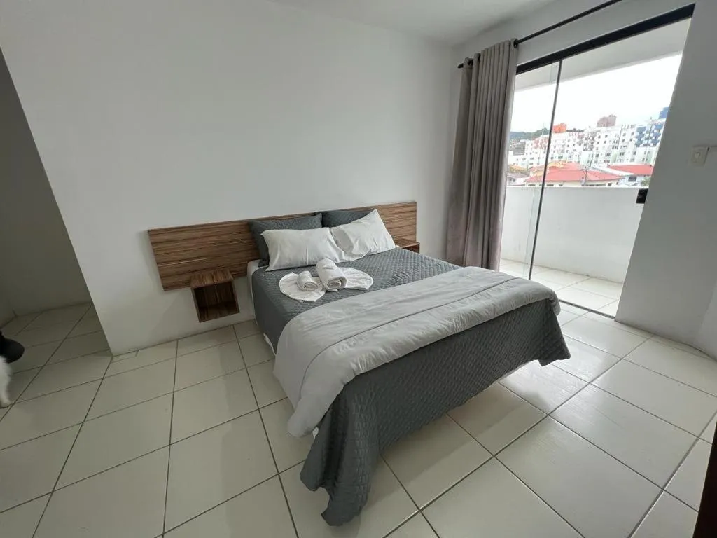 Deluxe Double Room with Balcony in Praia Comprida Hotel