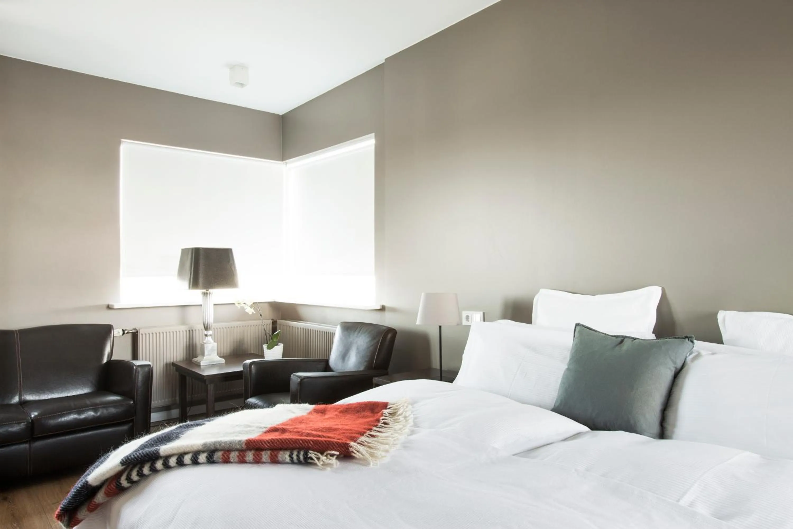 Junior Suite with Balcony and View in Hotel Ódinsvé