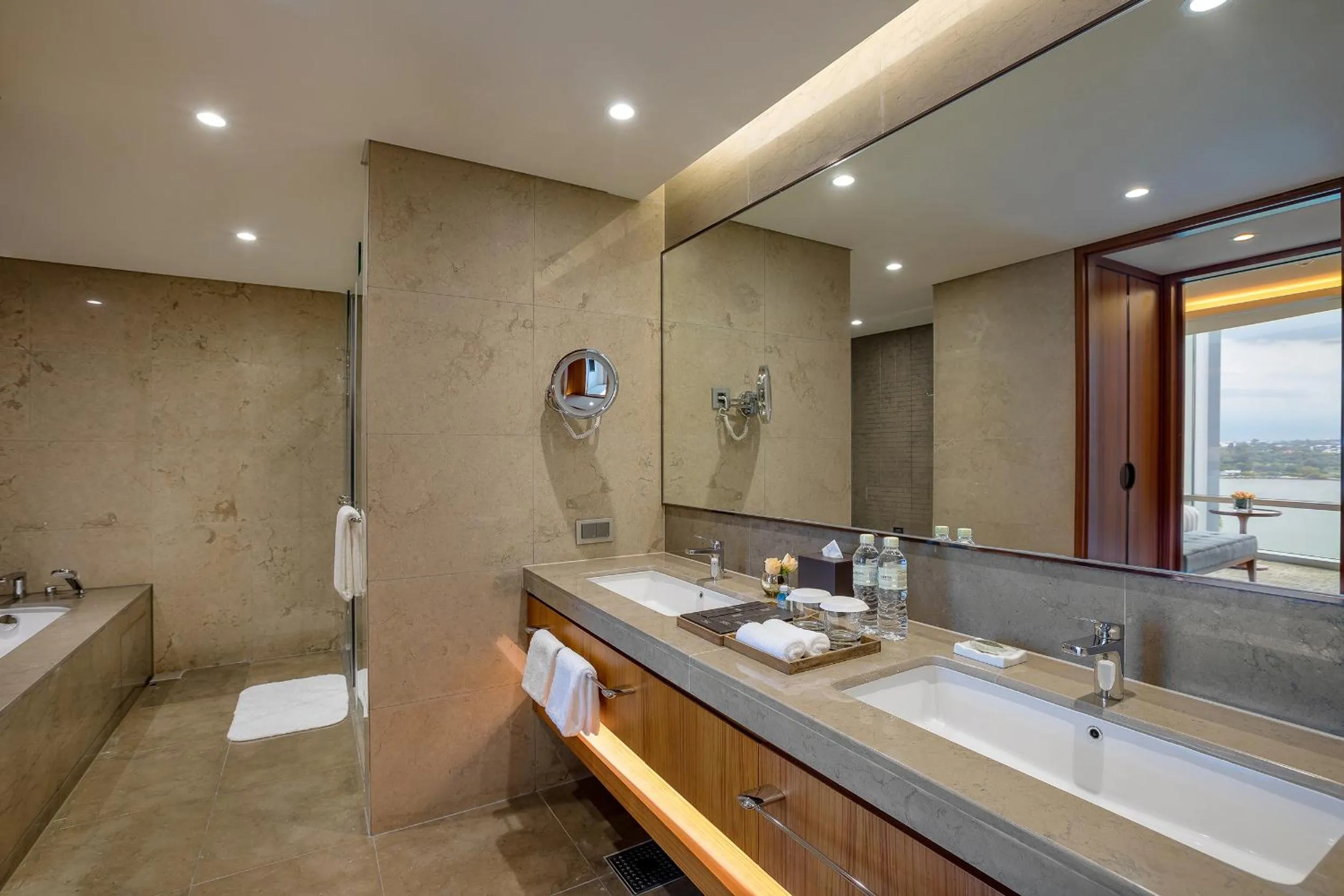 Superior Suite - single occupancy in LOTTE Hotel Yangon