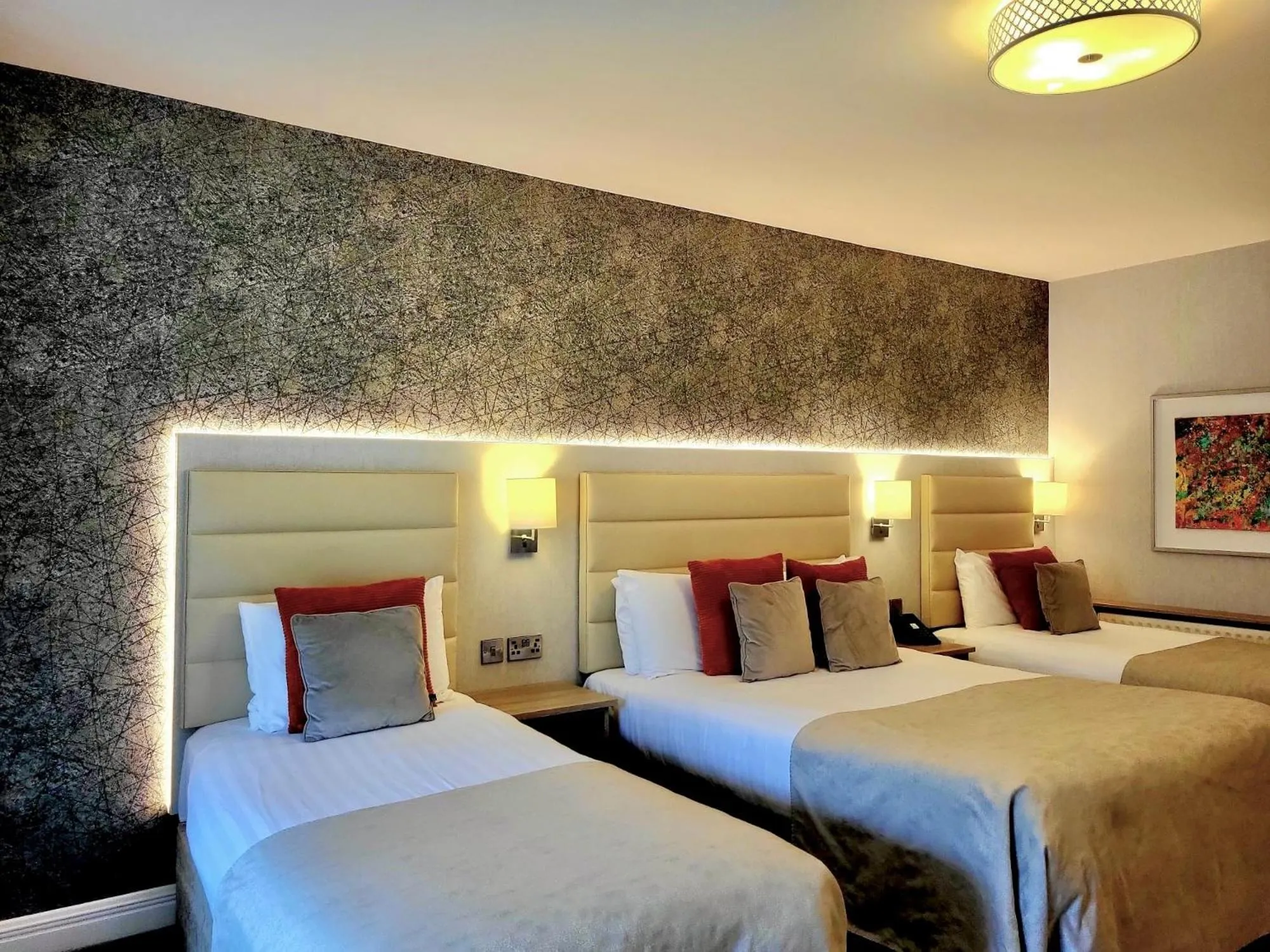 Family Room in Mill Park Hotel