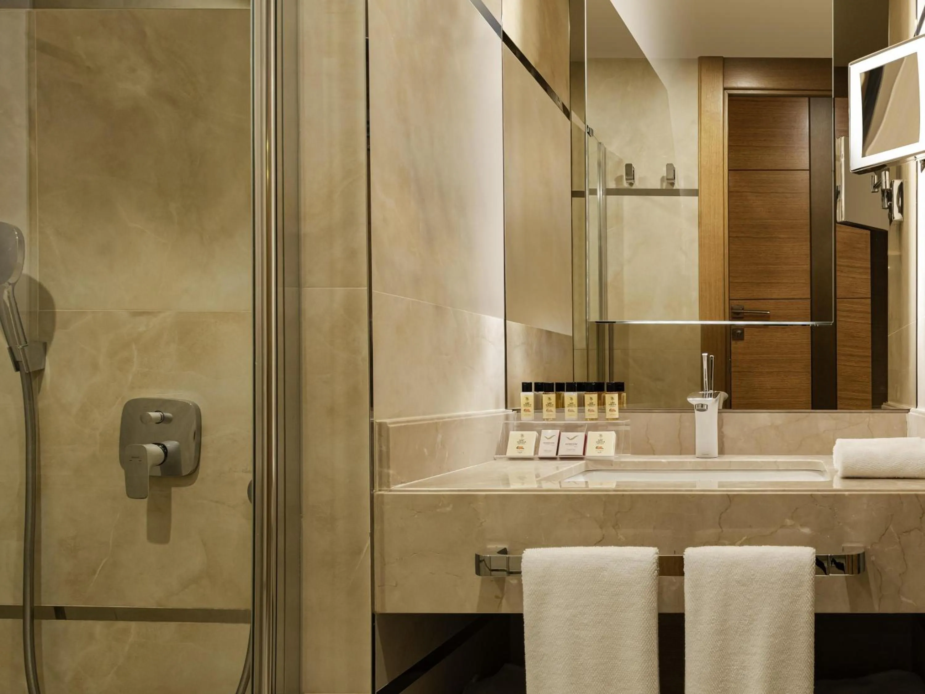 Premium Room in Mövenpick Hotel & Thermal Spa Bursa