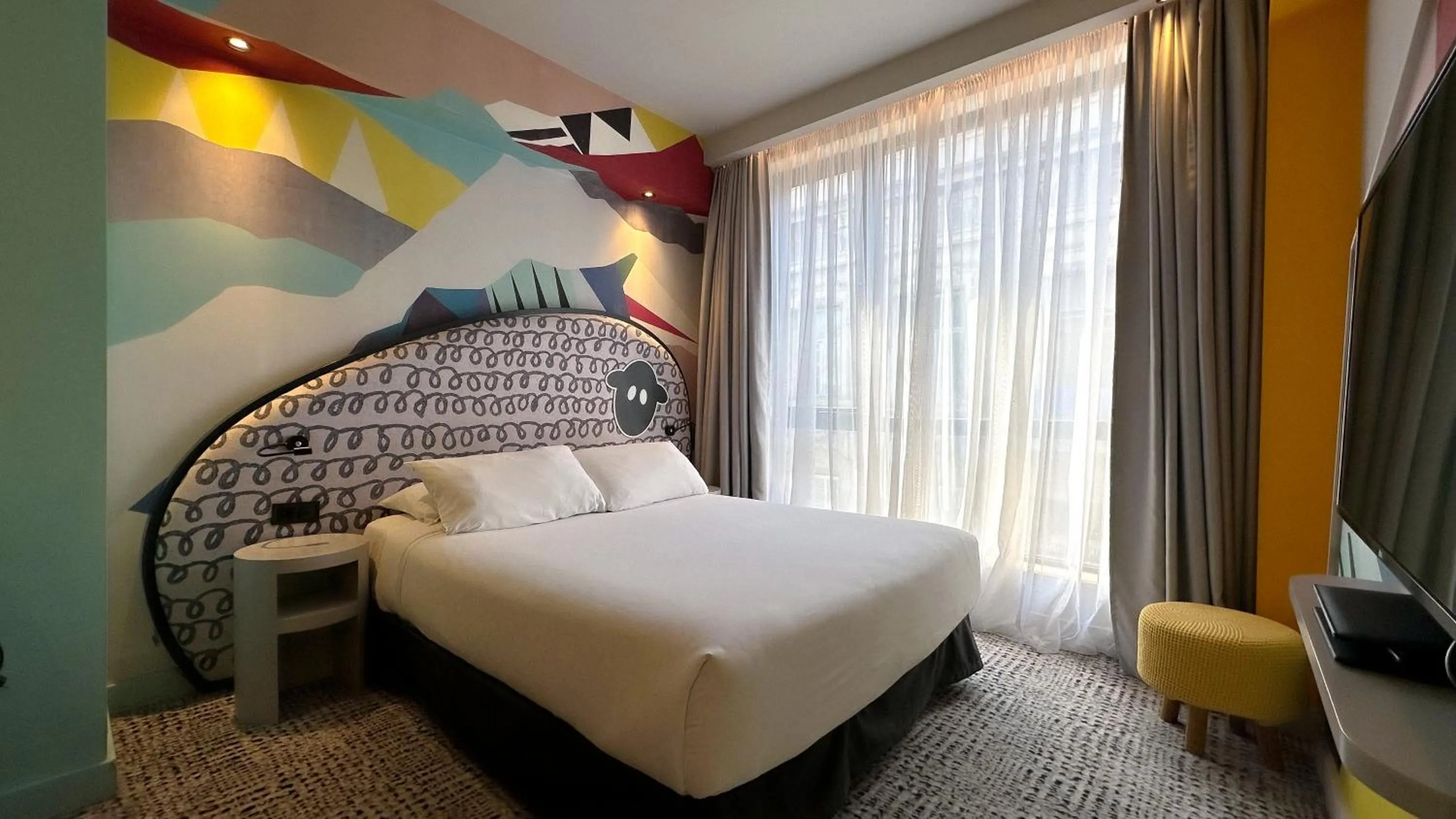 Suite in ibis Styles Tbilisi Center