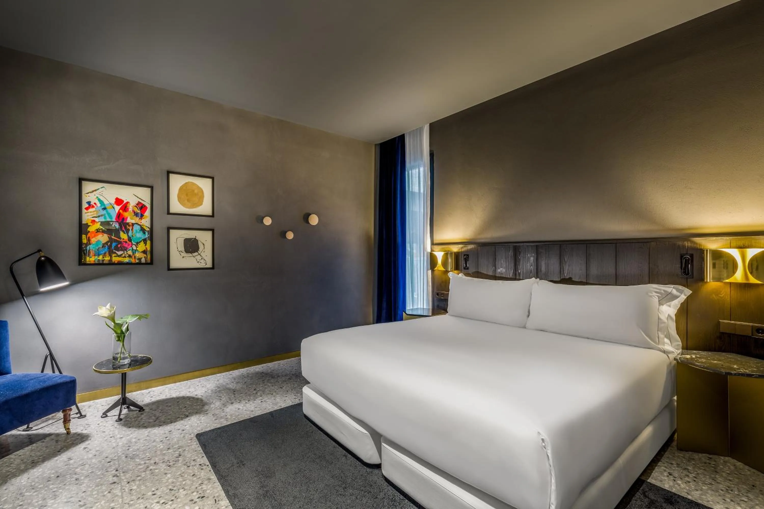 Basic Interior Double Room in Room Mate Collection Gerard, Barcelona