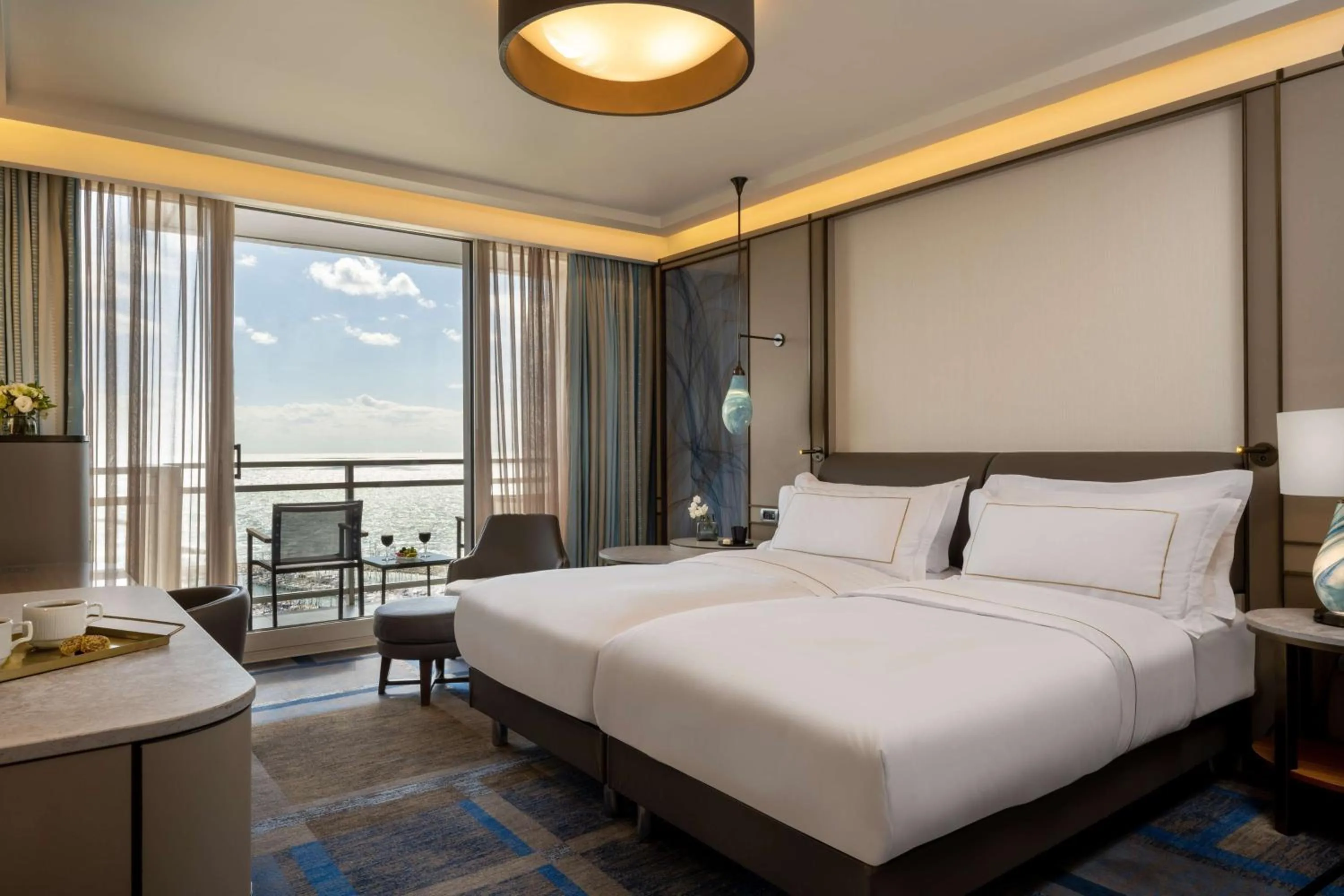 Premium Twin Room with Sea View in The Vista At Hilton Tel Aviv