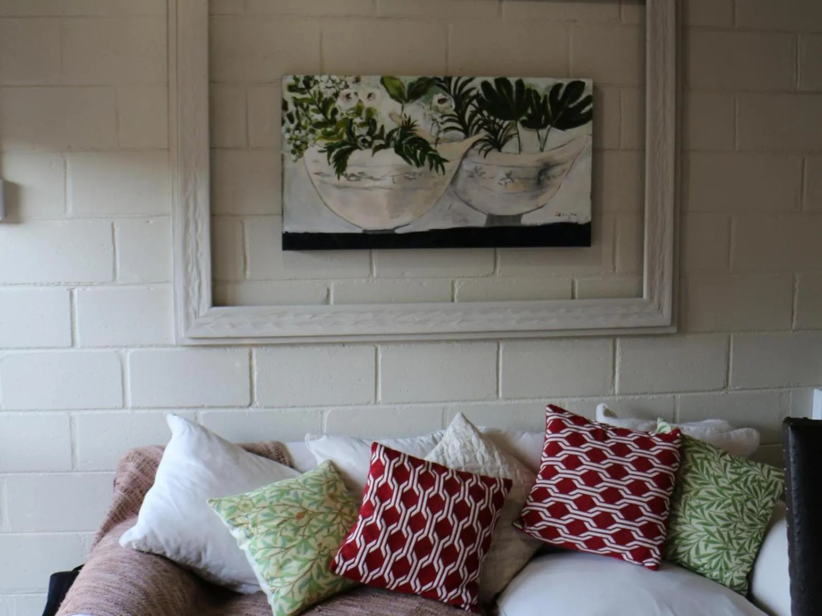 Luxury King Room - single occupancy in Daisy Country Lodge