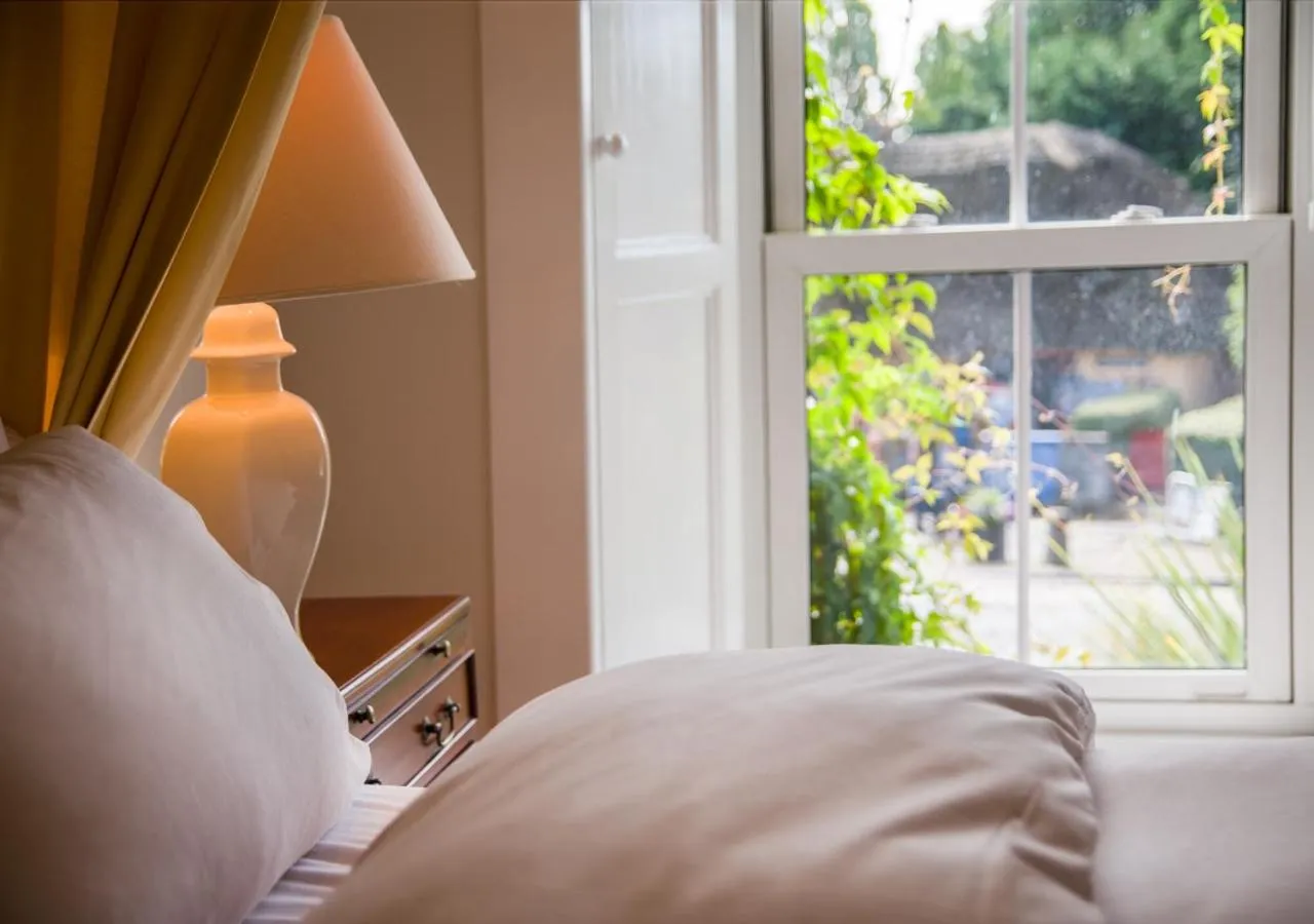 Superior Twin Room in The Dunraven, Adare