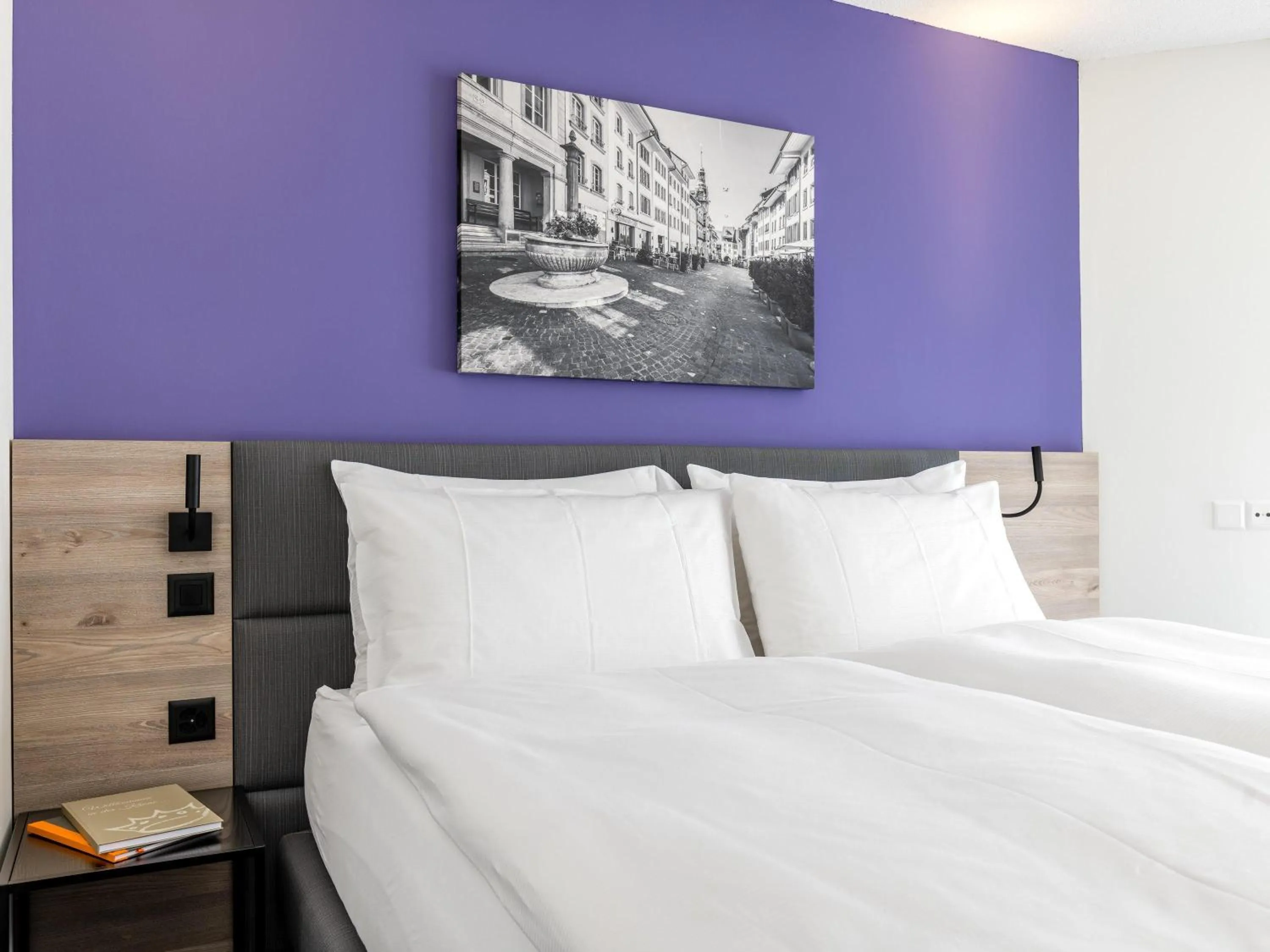 Superior Double Room with Balcony - single occupancy in Mercure Lenzburg Krone