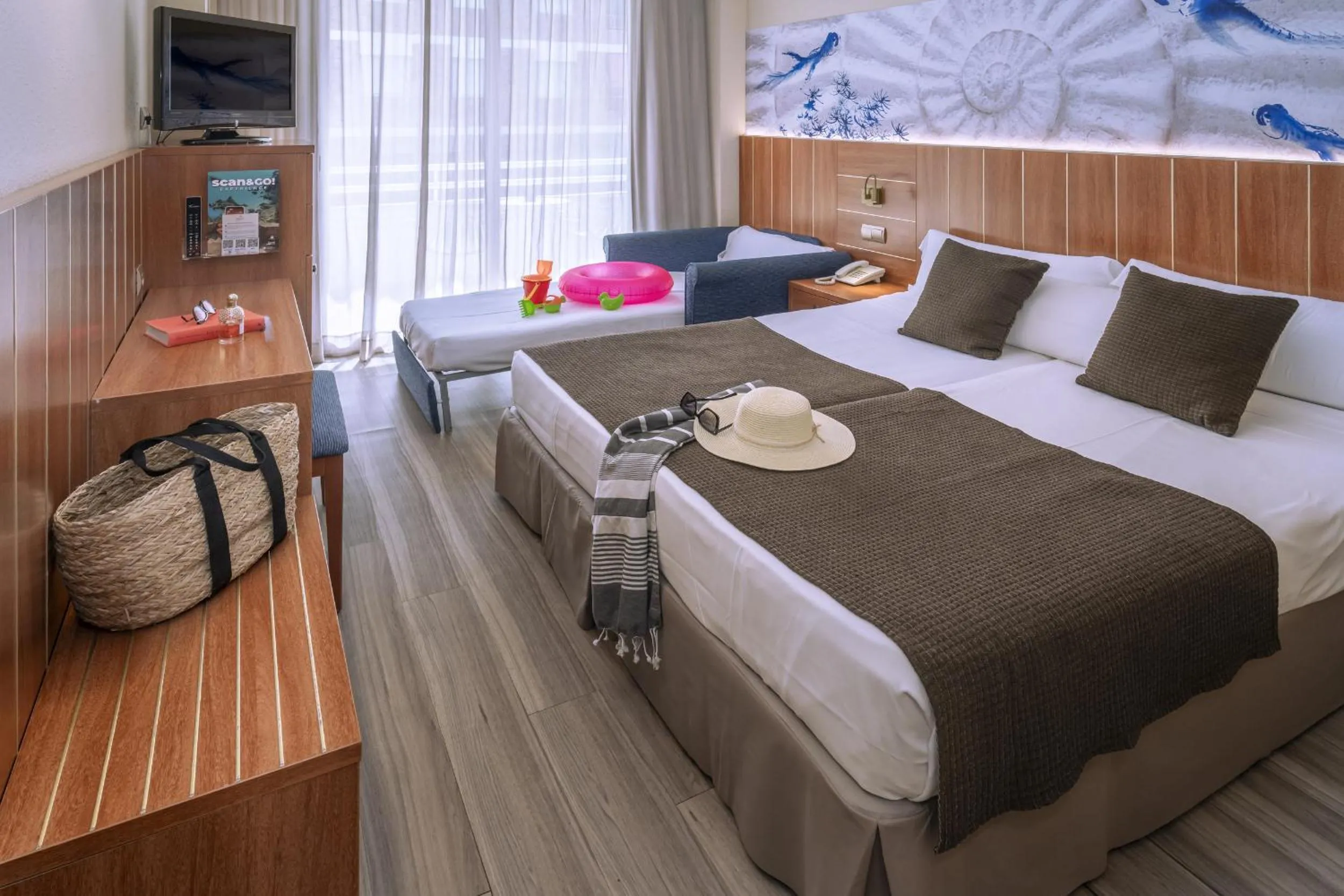 Double or Twin Room with Extra Bed (2 Adults + 1 Child) in GHT Aquarium & Spa