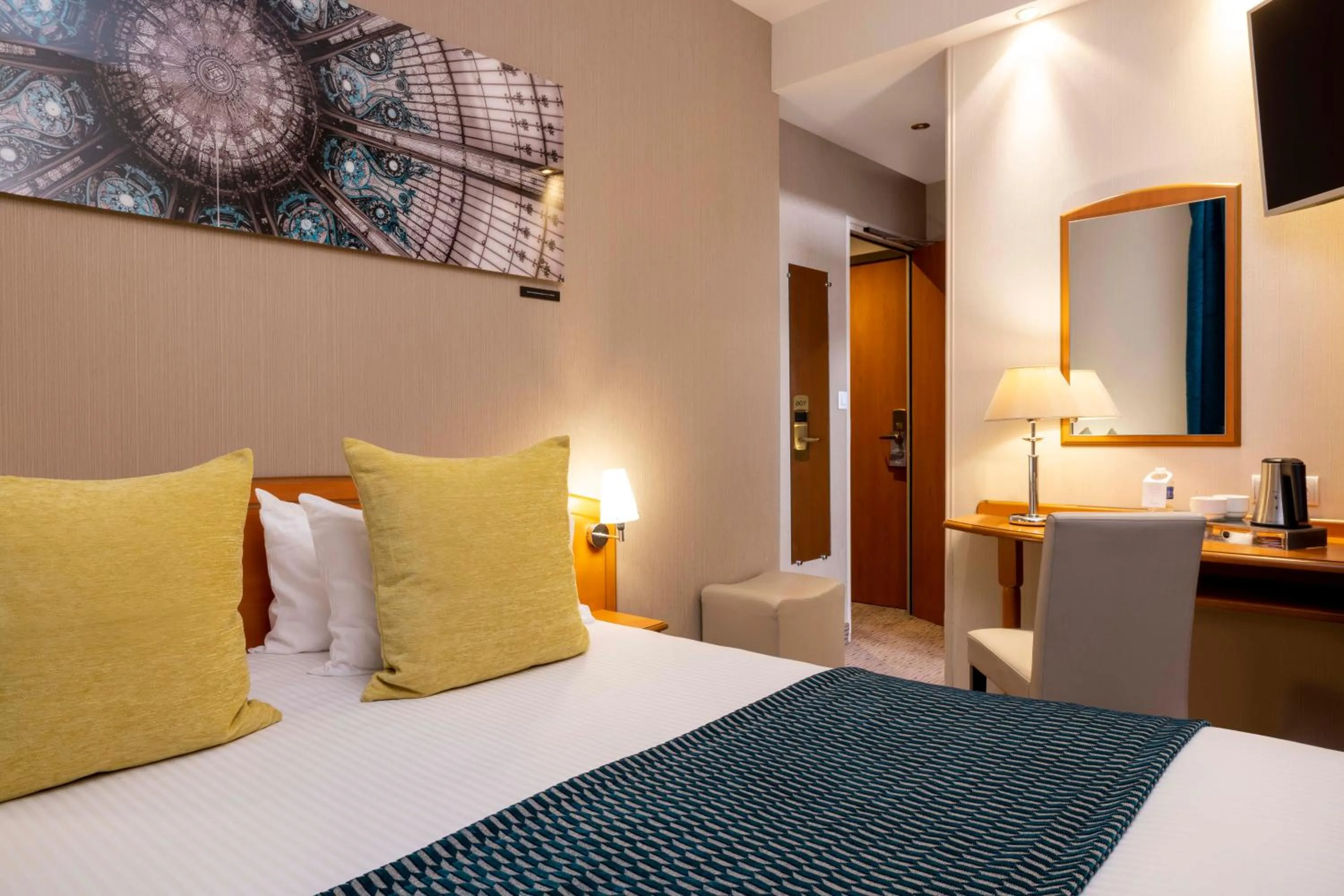 Connecting Room in Hôtel L'Interlude