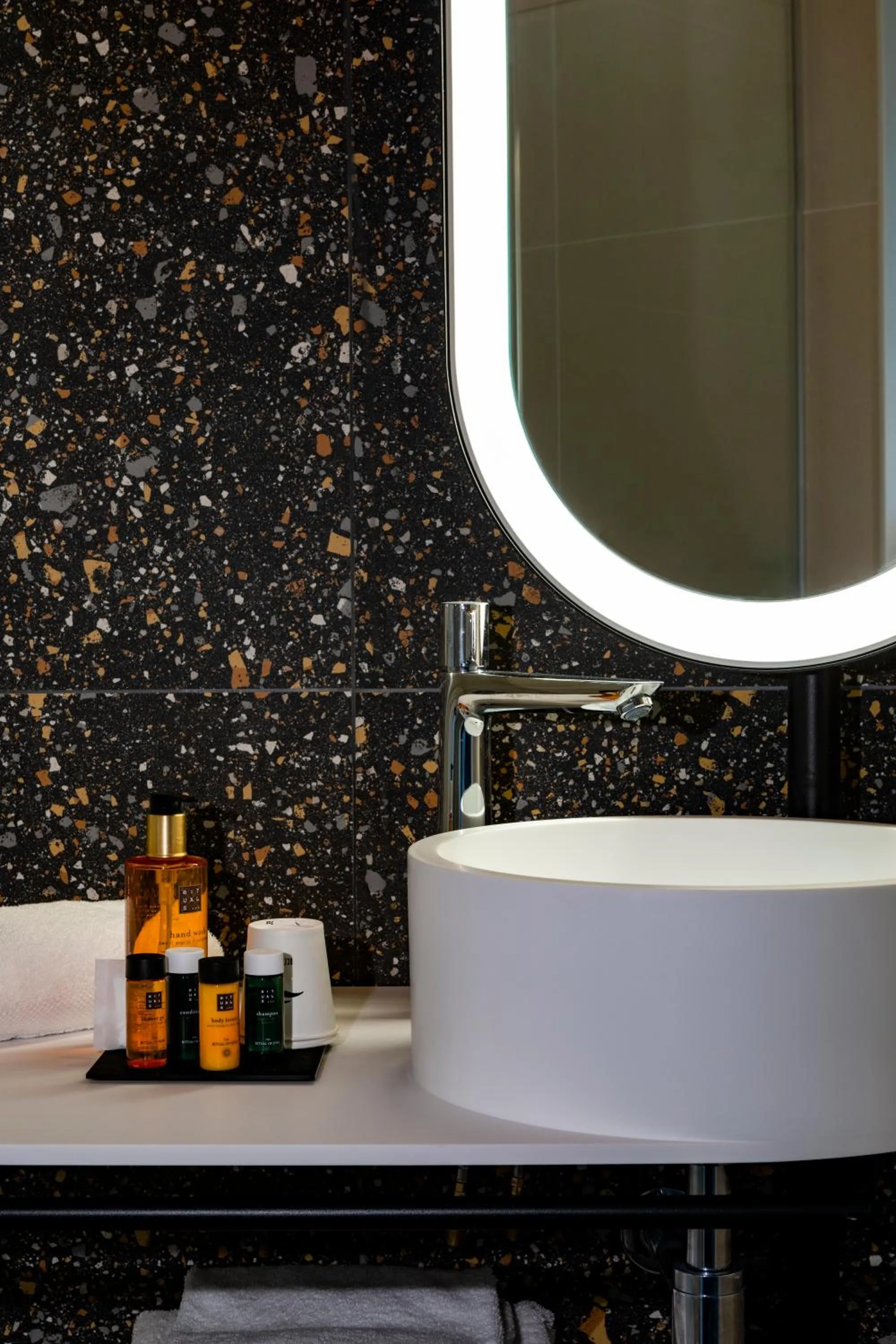 Suite in Hôtel & Spa Oceania Le Conti