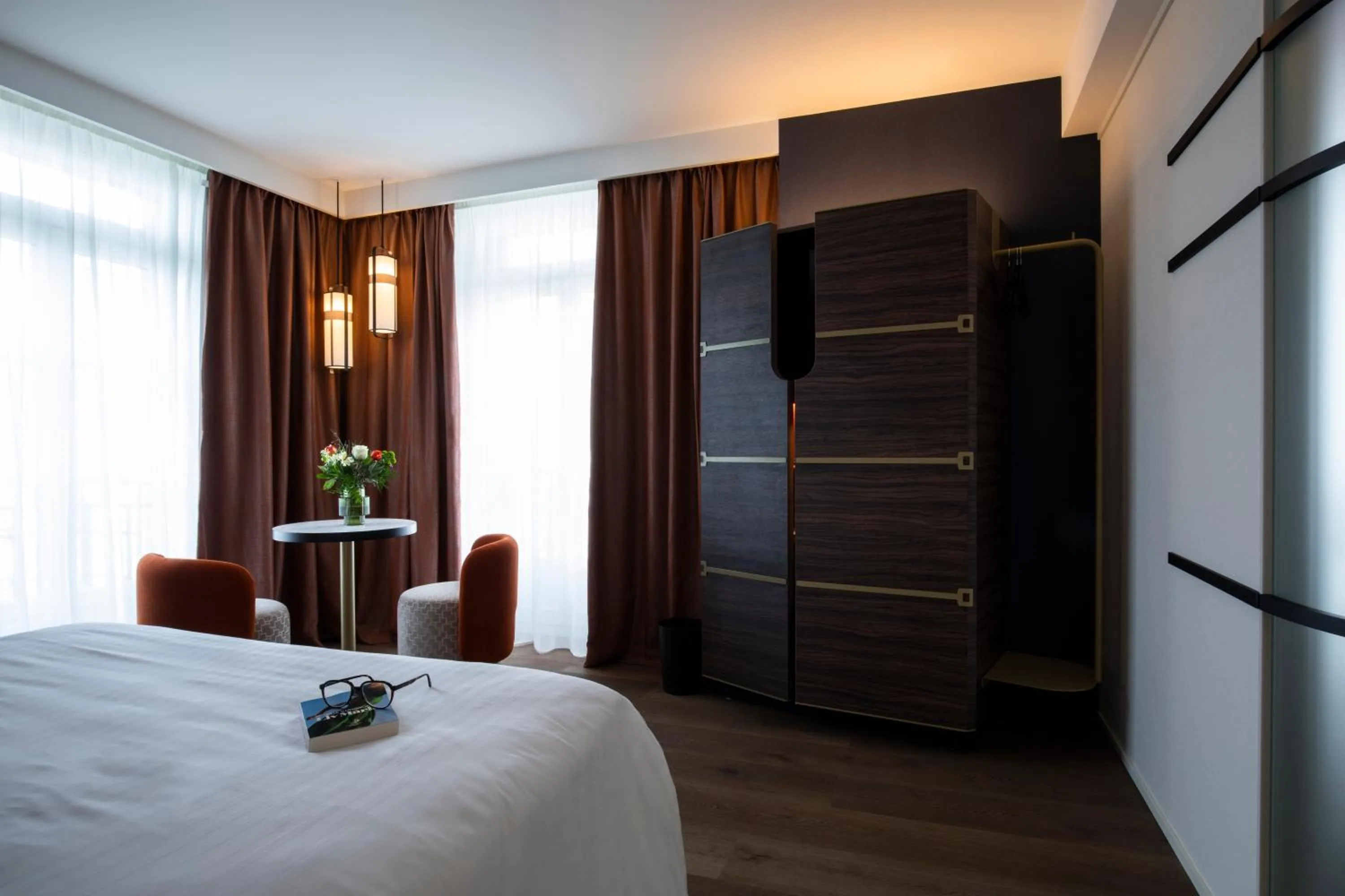 Large Double Room in Hôtel & Spa Oceania Le Conti