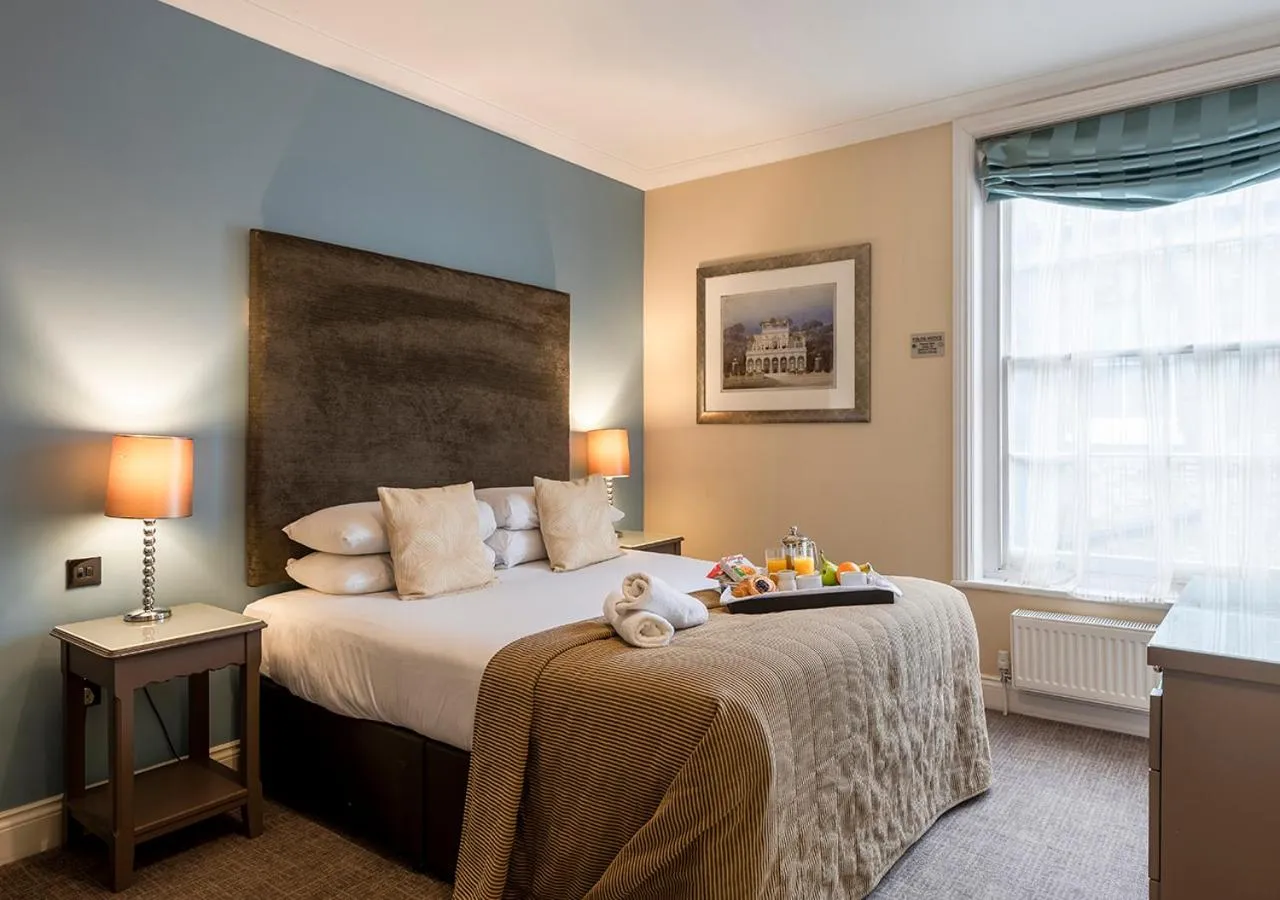 Classic Double Room in Dukes Head Hotel Kings Lynn