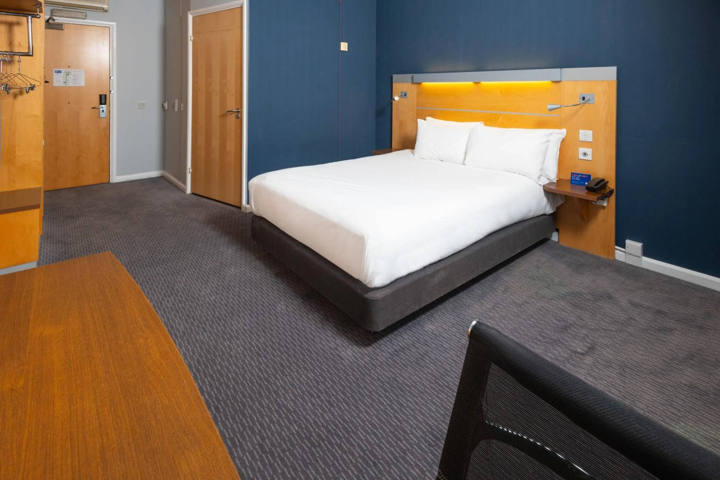 Double Room with Free Hot Breakfast - Accessible in Holiday Inn Express Stevenage by IHG