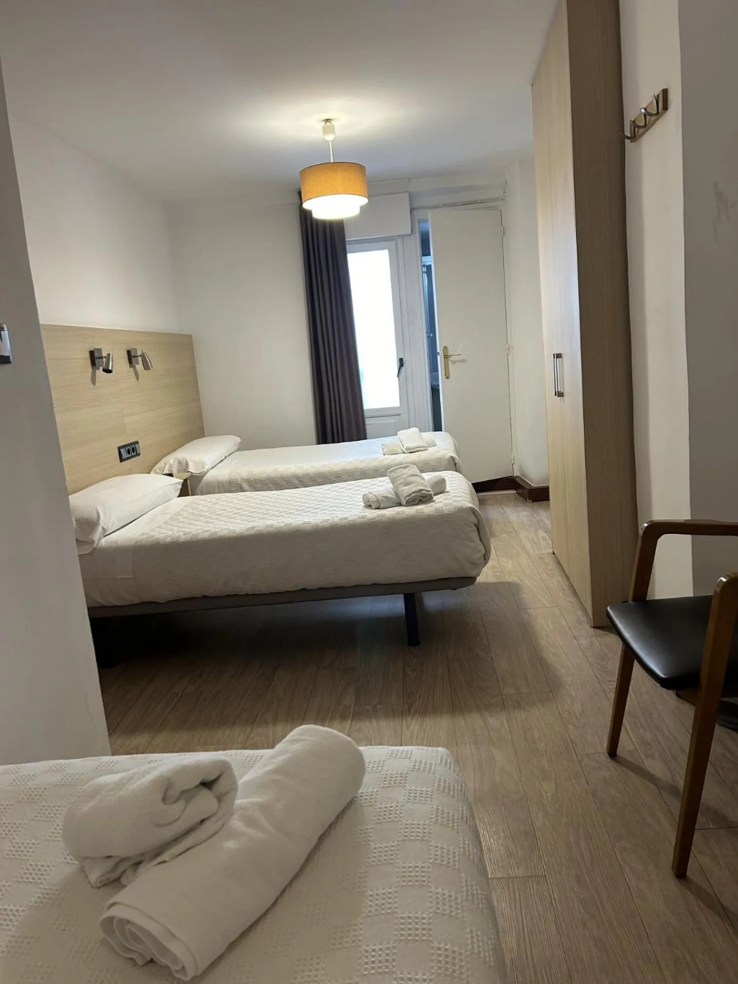 Triple Room with Three Single Beds in Casa OTANO