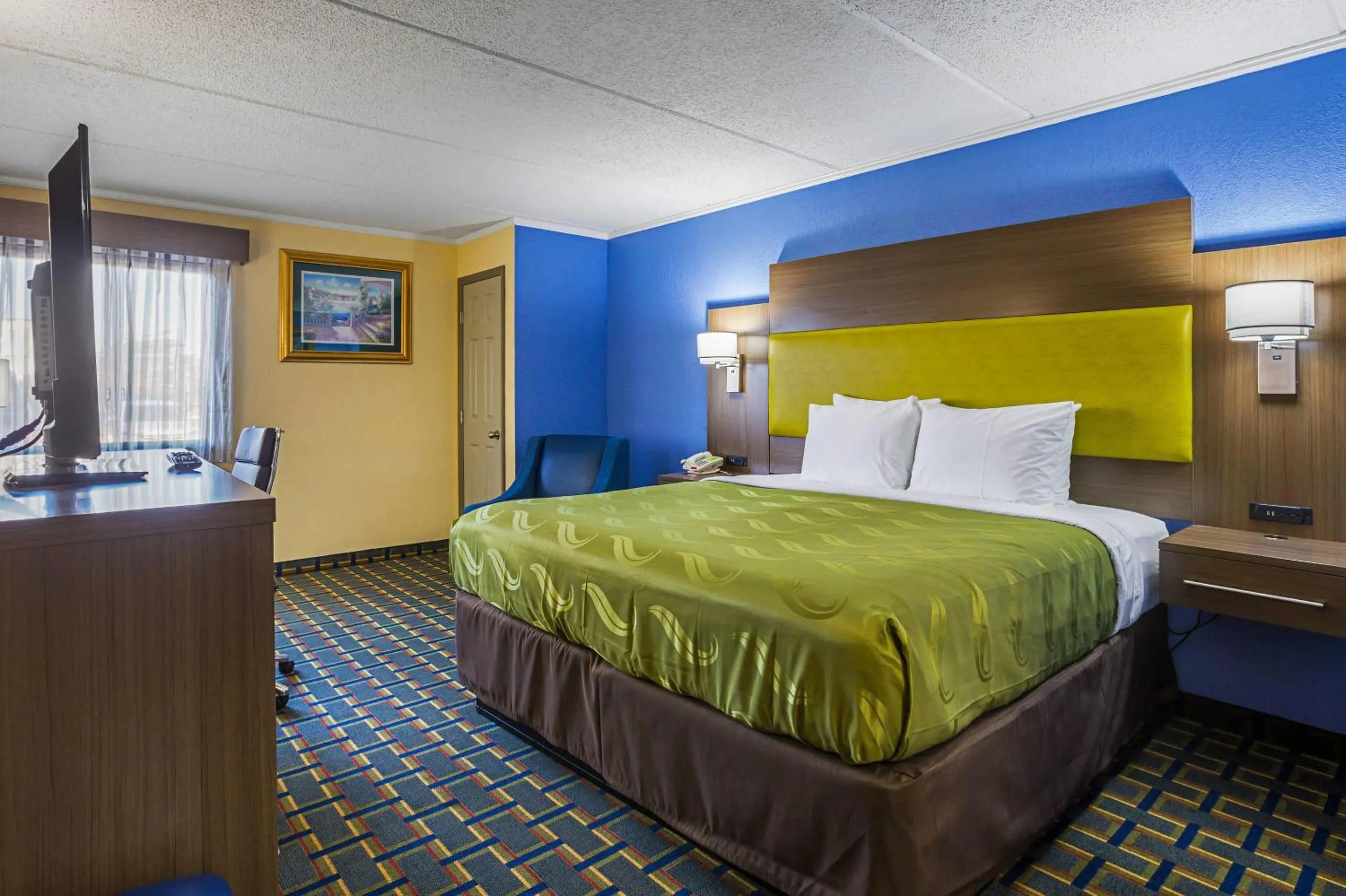 King Room - Non-Smoking in Quality Inn & Suites near Six Flags East