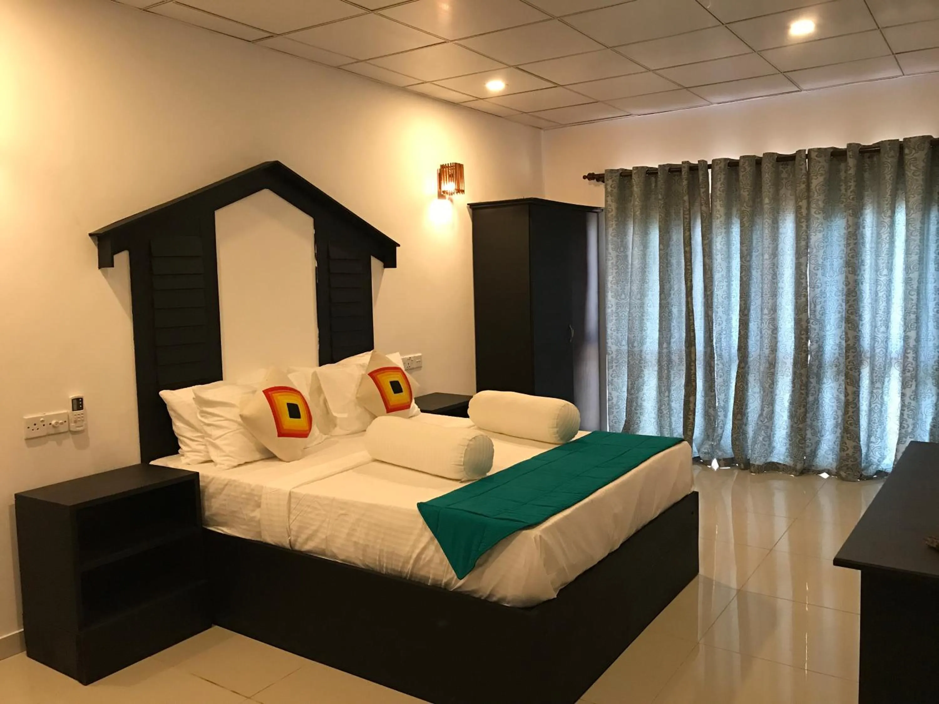 Queen Room with Garden View in Sunshine Resort & Spa Sigiriya