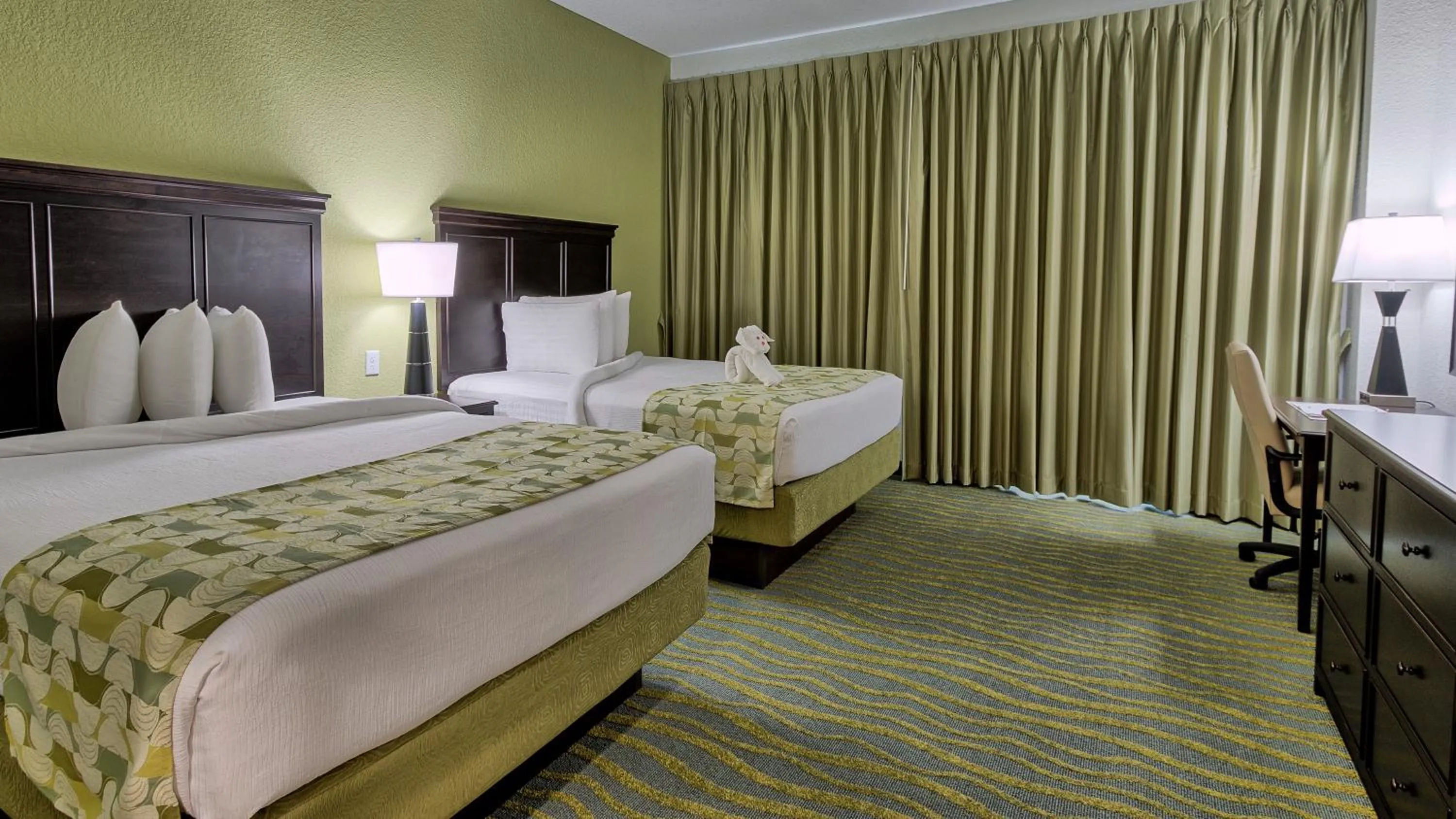 Queen Room with Two Queen Beds - Gulf Front in Edge Hotel Clearwater Beach