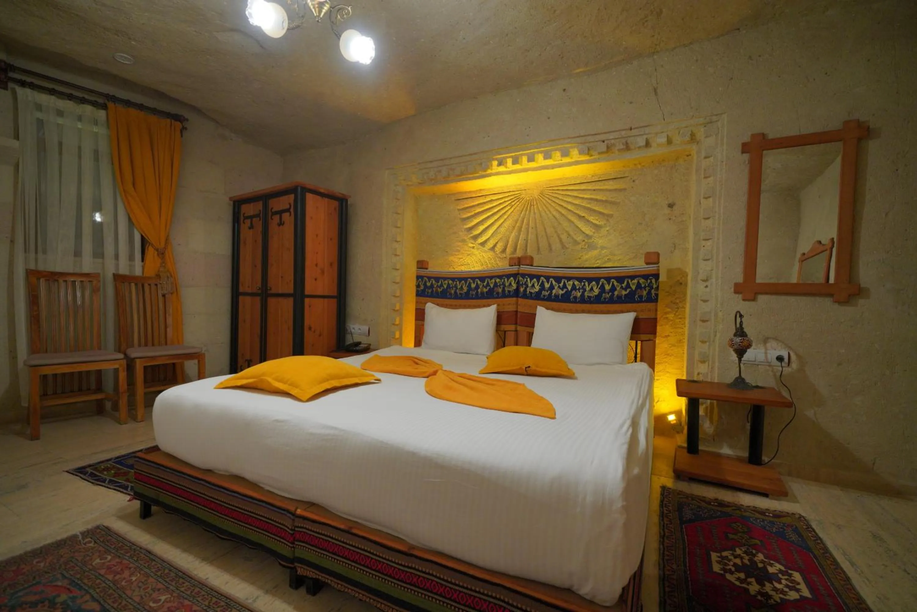 Deluxe Double Room in Fosil Cave Hotel