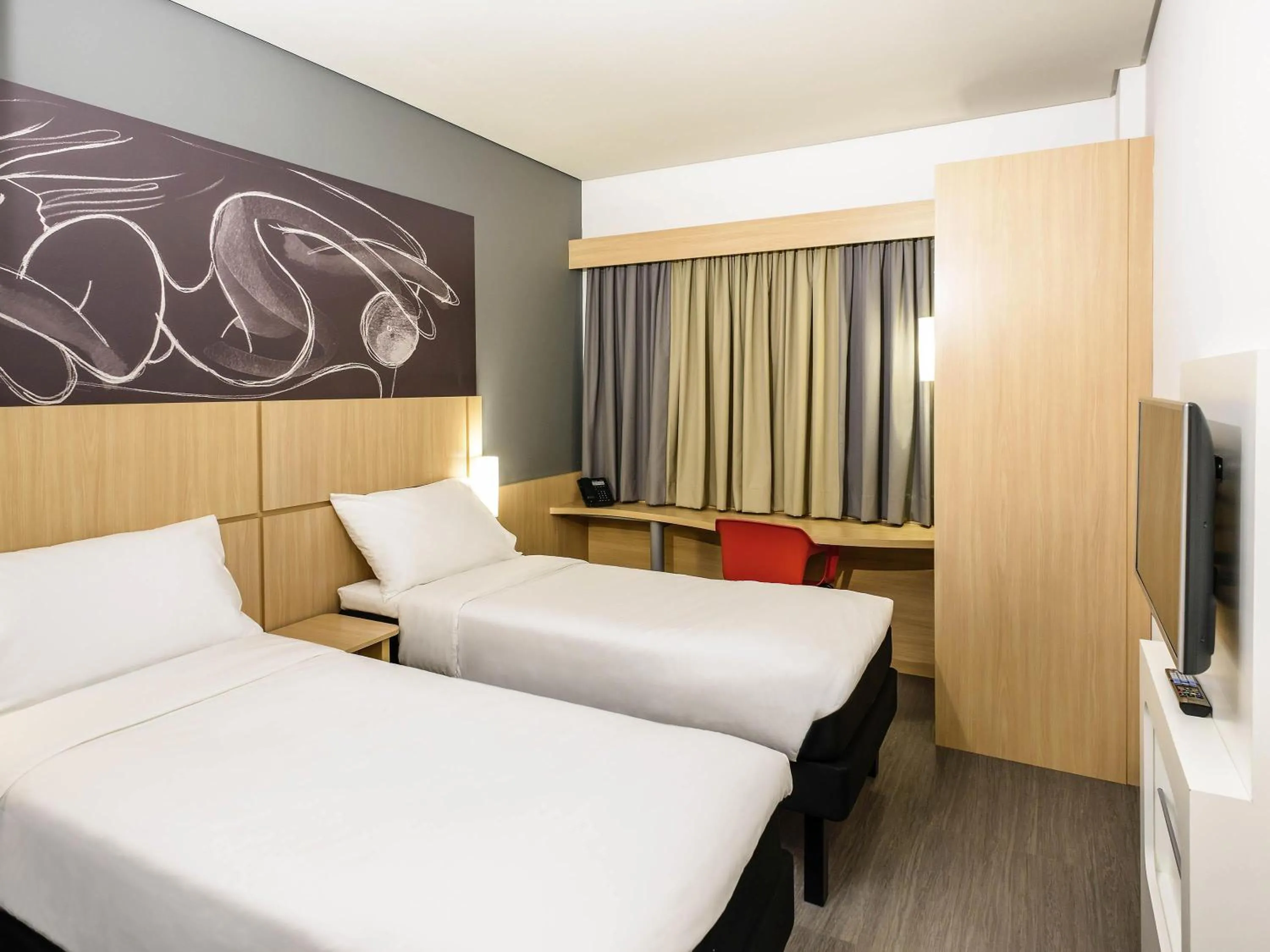 Standard Twin Room in ibis Recife Aeroporto
