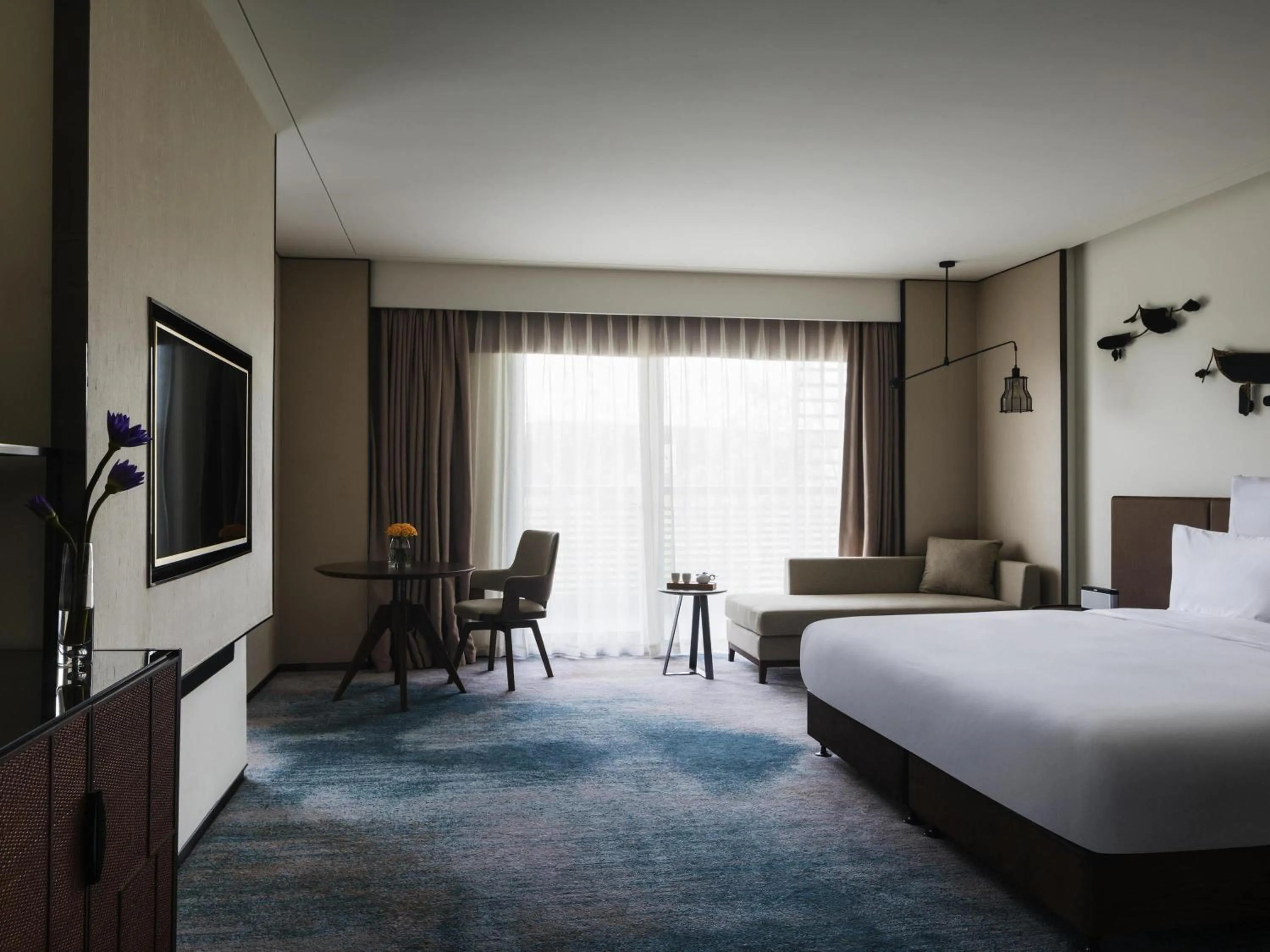 Deluxe King Room in Pullman Zhouzhuang