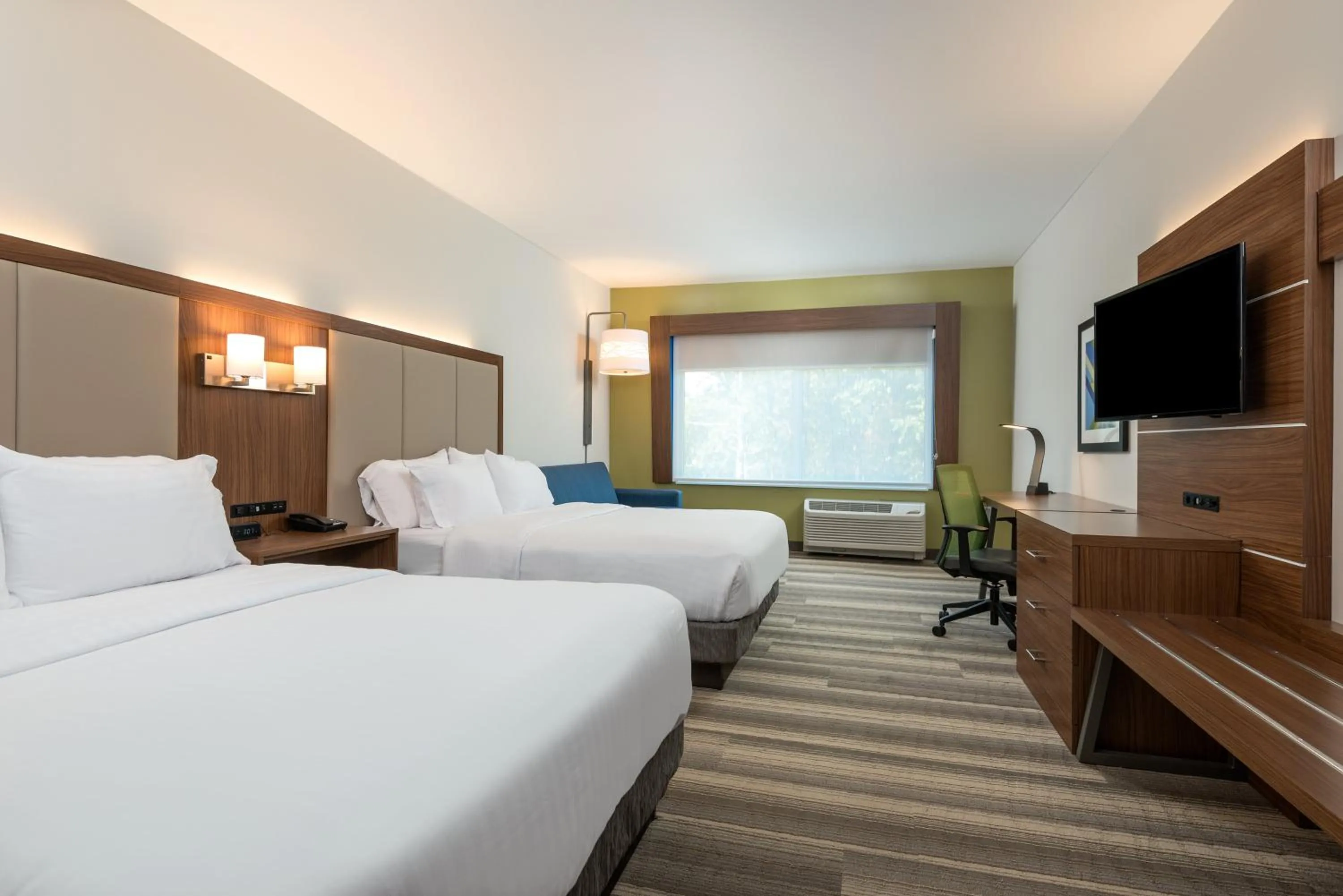 Suite - Non-Smoking in Holiday Inn Express Queensbury-Lake George Area by IHG