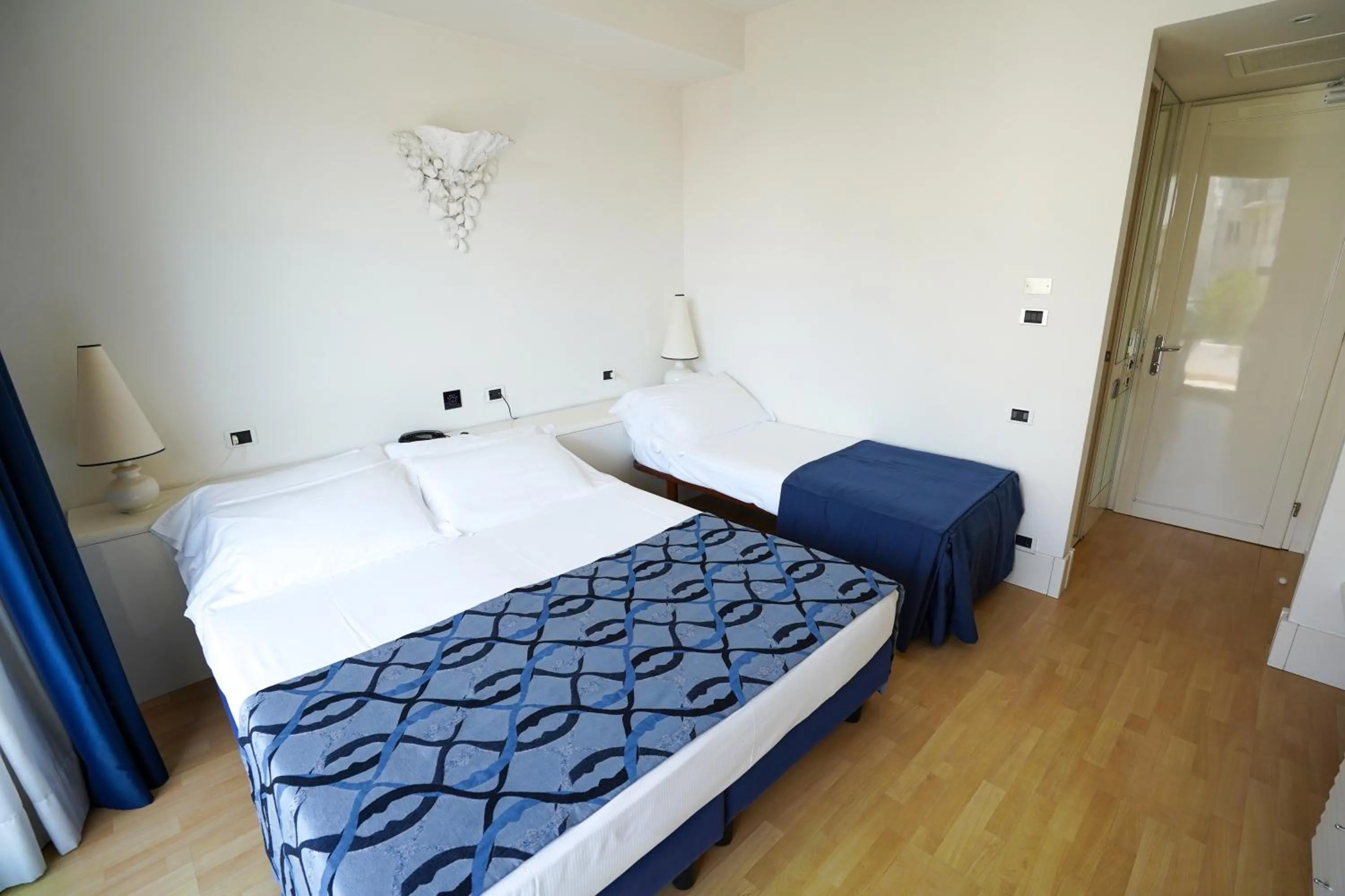 Triple Room in Hotel Luxor